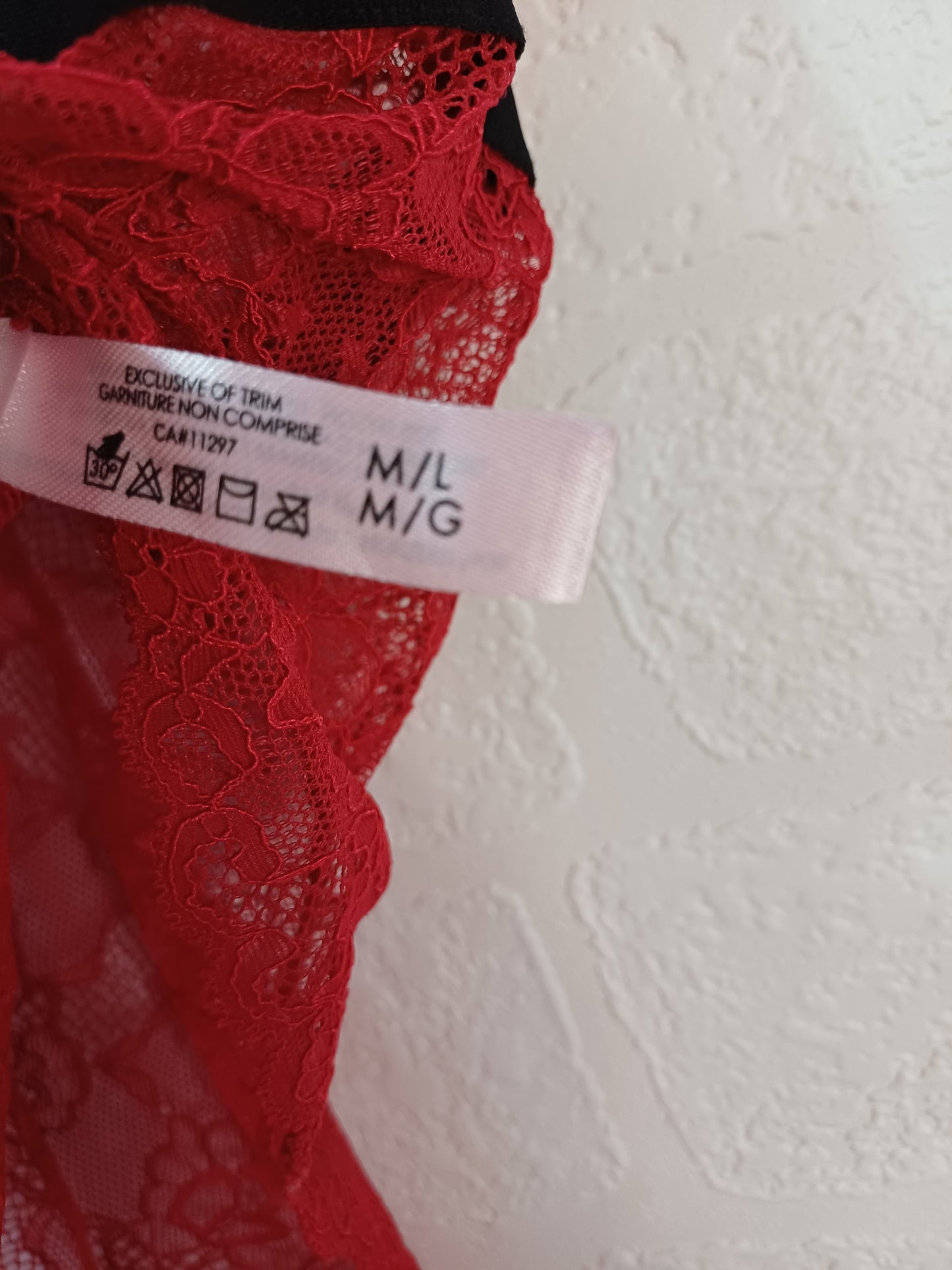 La Vie en Rose Red Lace Sheer Bodysuit M/L - Never Worn