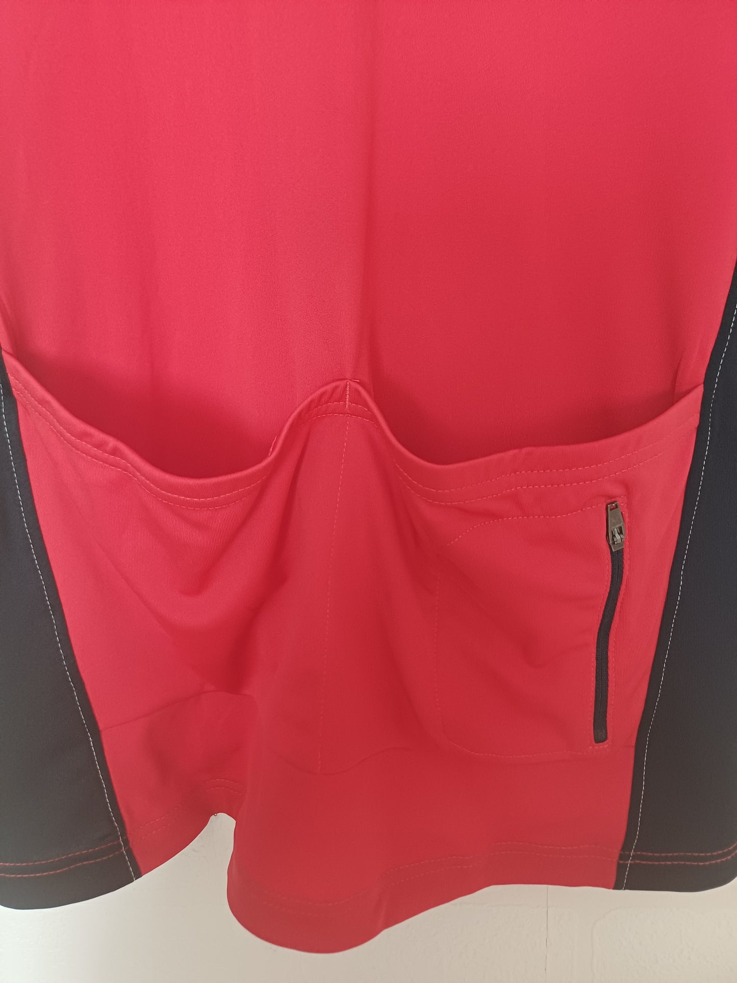 Crivit Red and White Full Zip Cycling Jersey Large 19" PTP - Good Condition