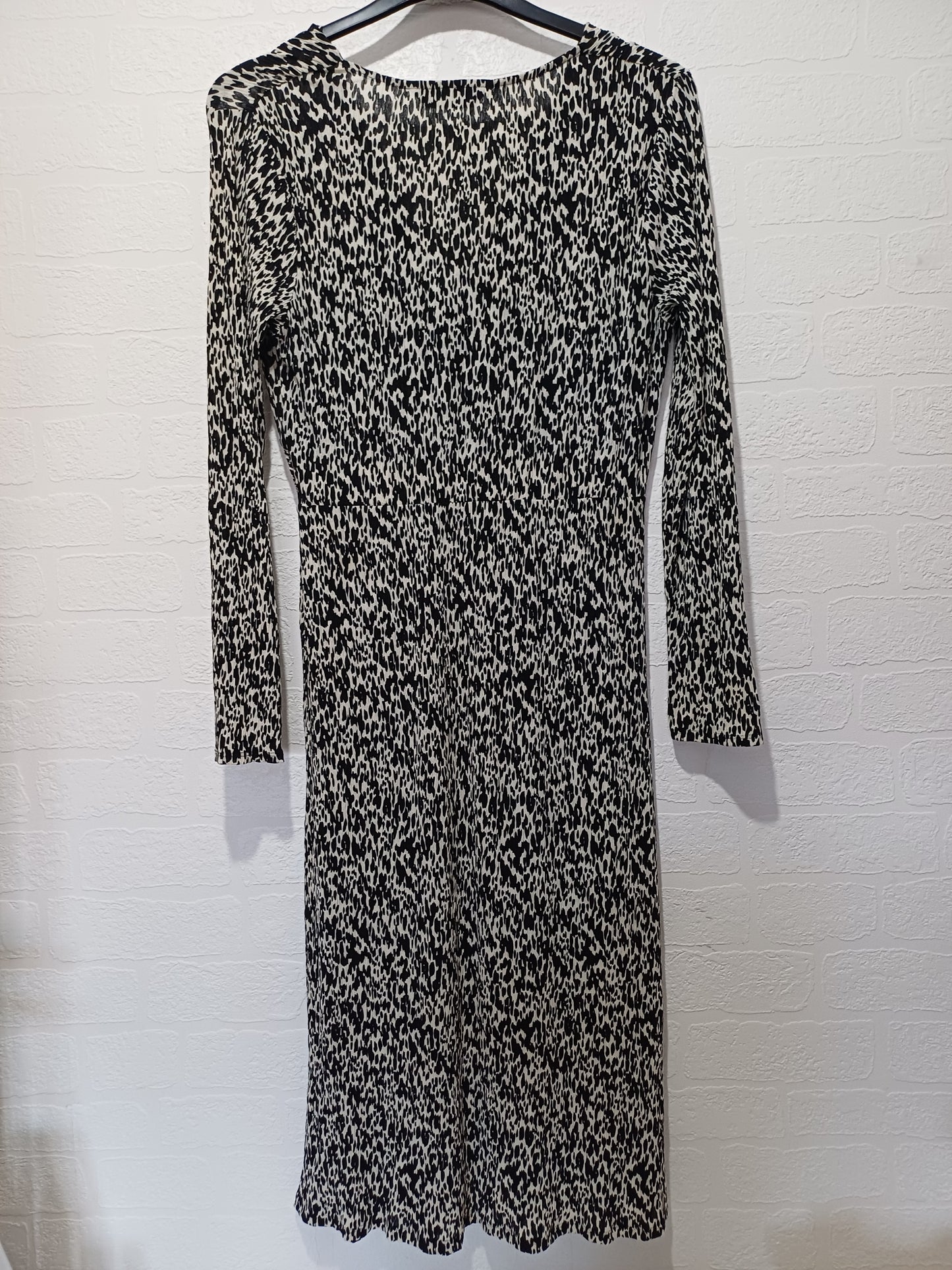 F&F Black and White Leopard Print Dress Size 12 Approx. 19" PTP - Very Good Condition