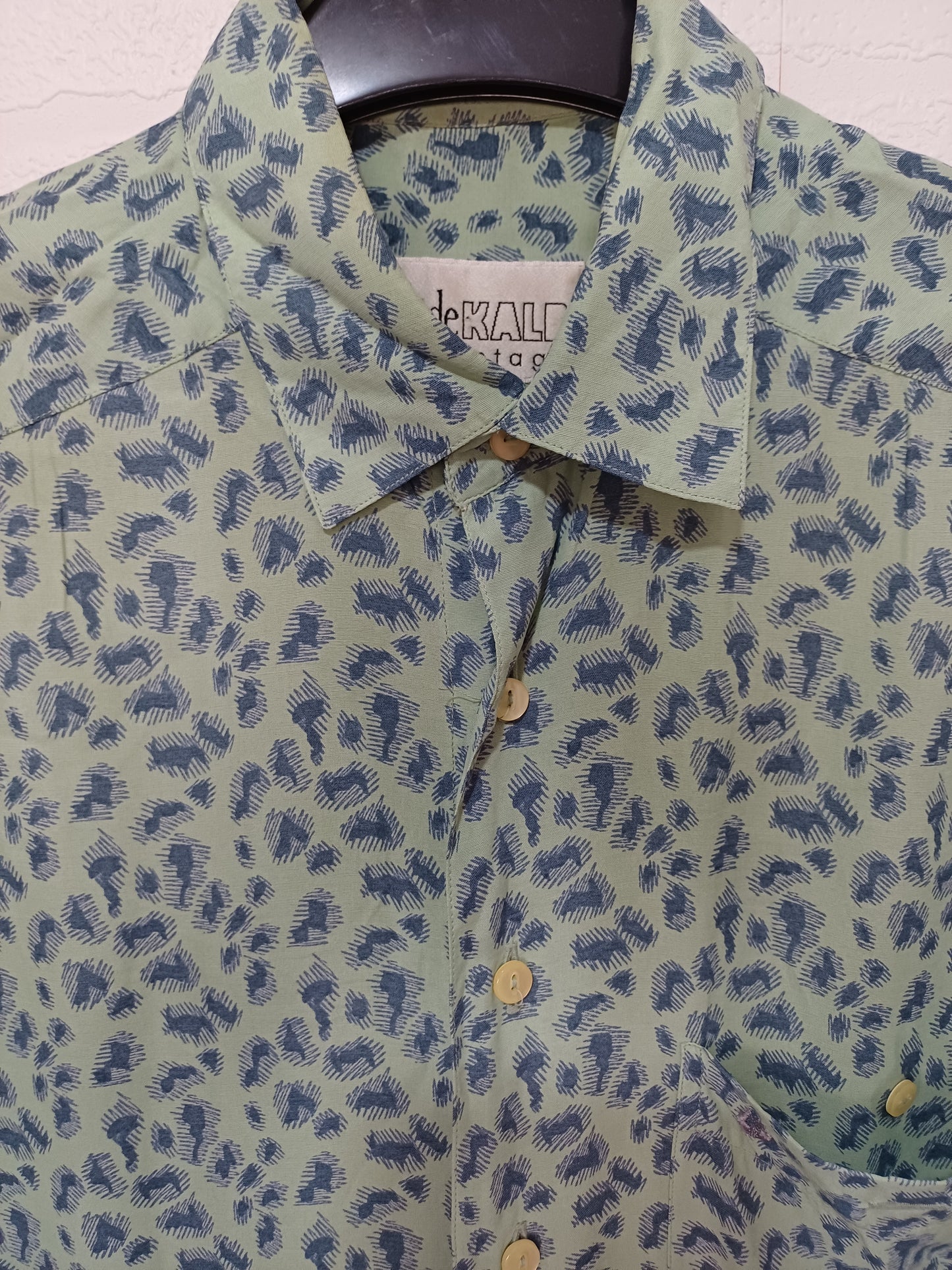 Men's Shirt DeKalb Mint Green & Blue Short Sleeve Chest Pocket Button Front Approx. XXL - Very Good Condition