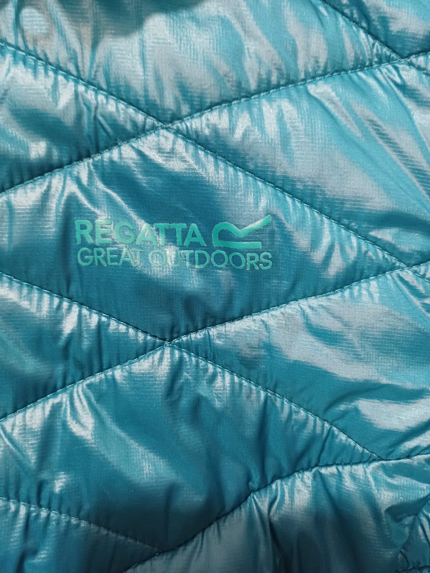 Women's Coat Regatta Great Outdoors Turquoise Hooded Padded Long Size 12 Approx. 19" PTP - Very Good Condition