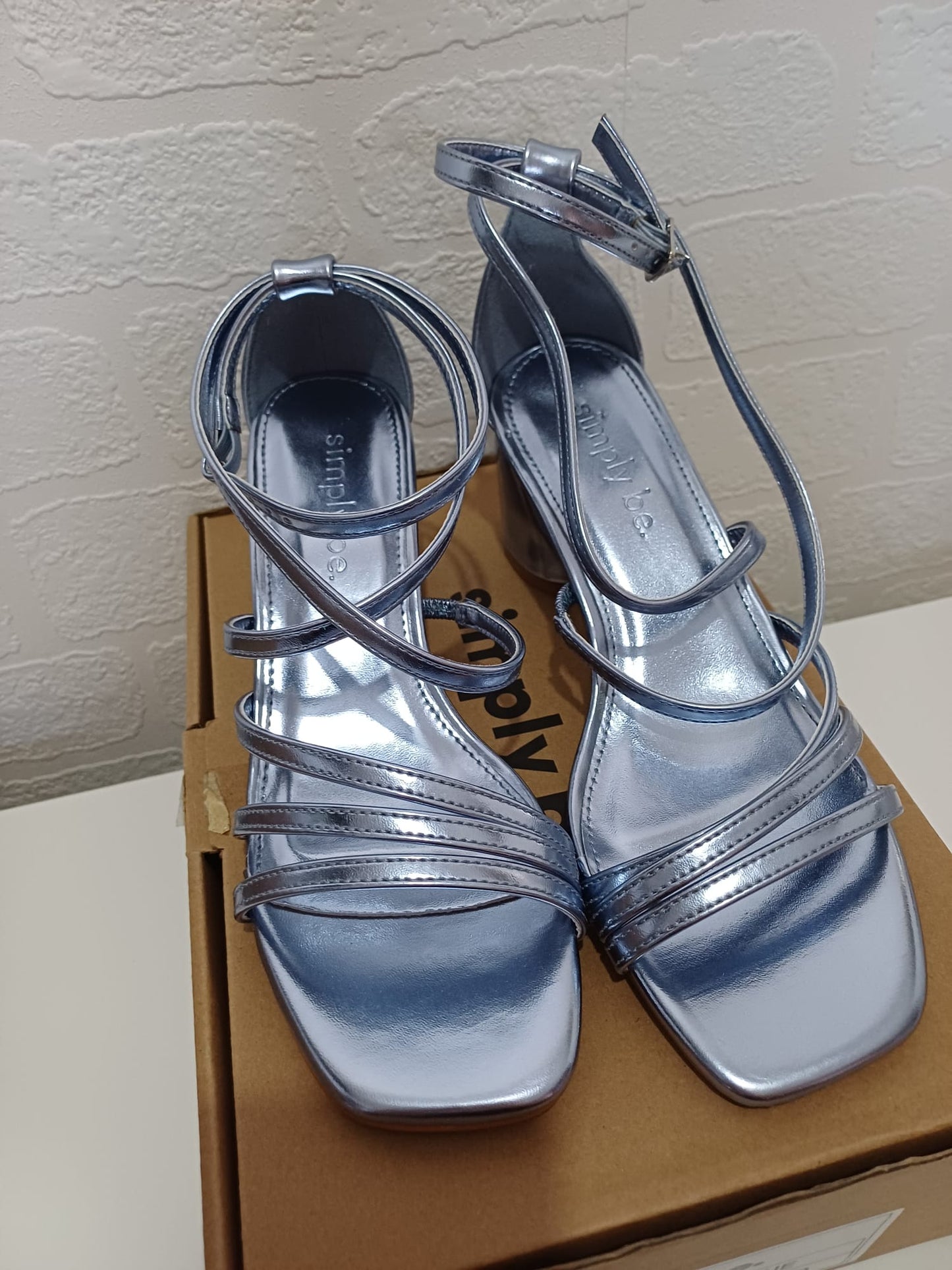 Women's Metallic Blue Silver Block Heel Sandals Simply Be Wide Fit Size 4 - New