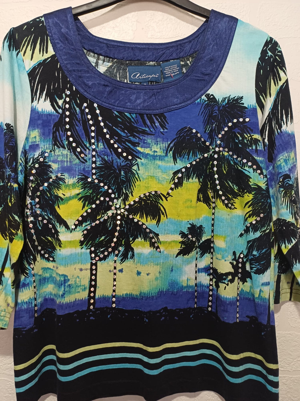 Women's Top Artscapes Blue/Turquoise/Lime/Black Tropical Palm Tree Rhinestone Embellished 3/4 Sleeve Size S Very Good