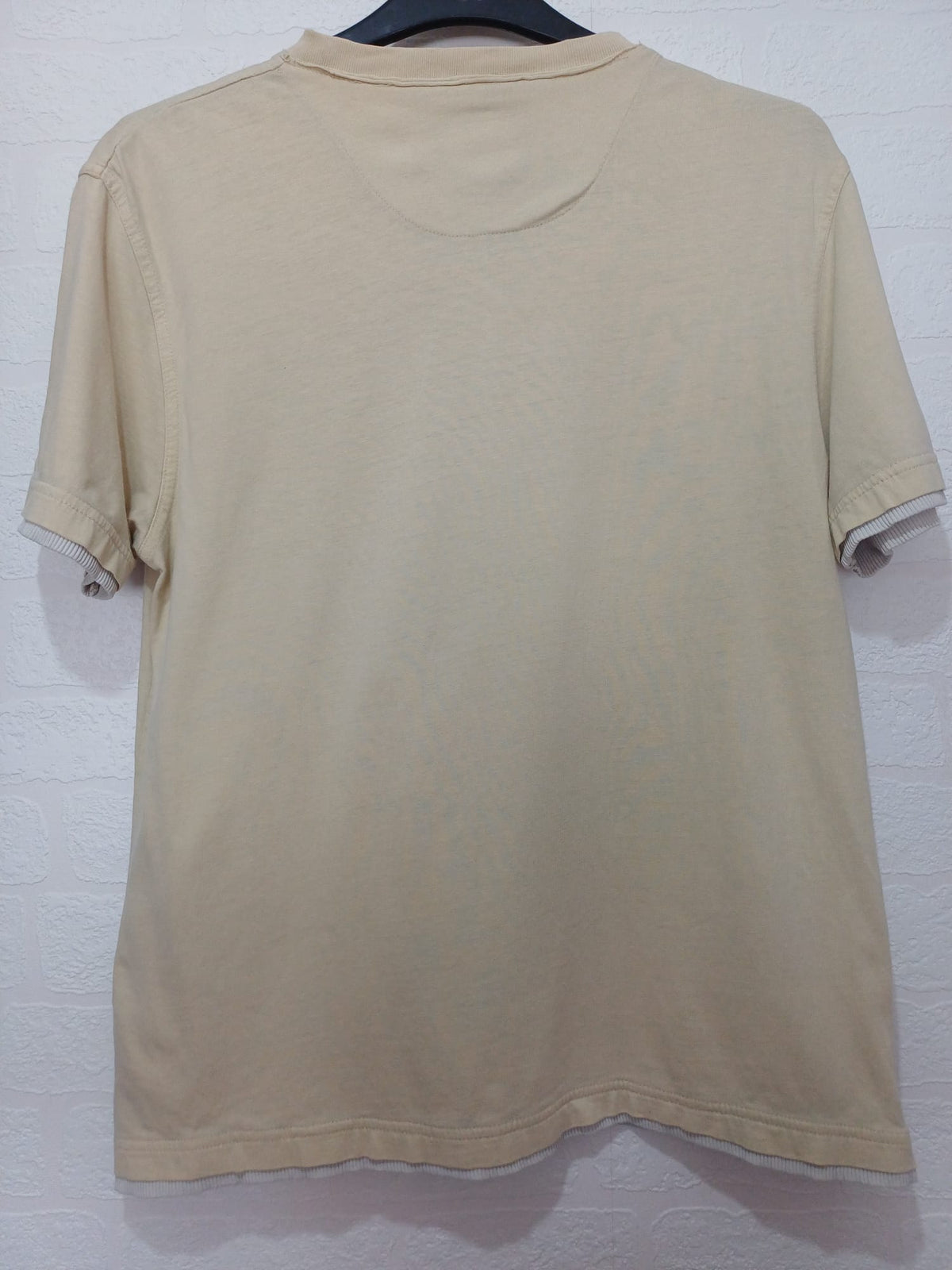 Men's T-Shirt Next Coach Graphic Beige V-Neck Size L Very Good Condition