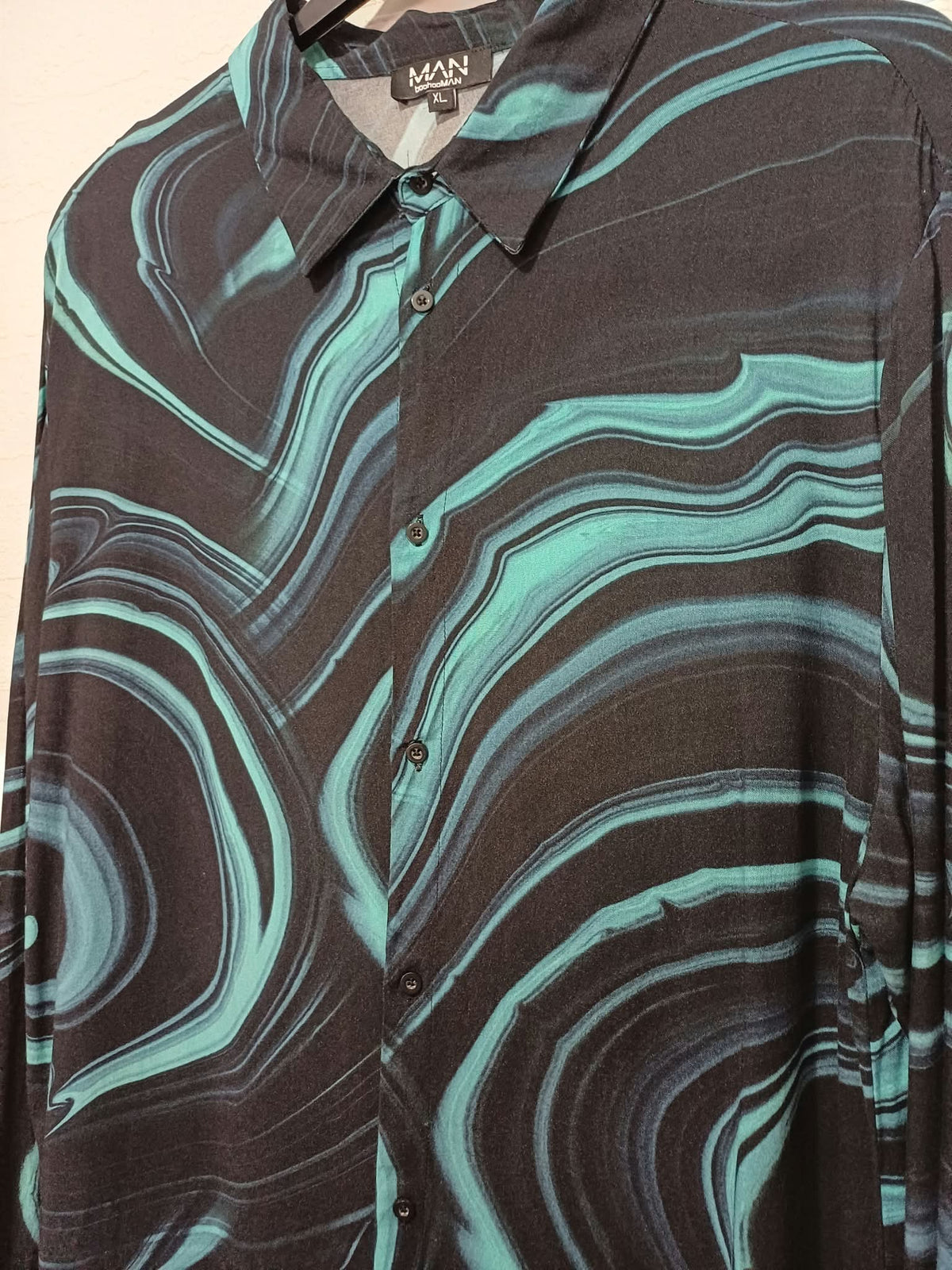 Men's Shirt boohooMAN Teal Green & Black Marble Print Long Sleeve Size XL Very Good Condition
