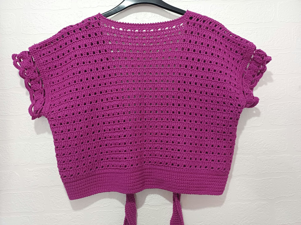 Women's Bolero Magenta Purple Crochet Tie Front Short Sleeve Cropped Estimated Size M/L Very Good Condition