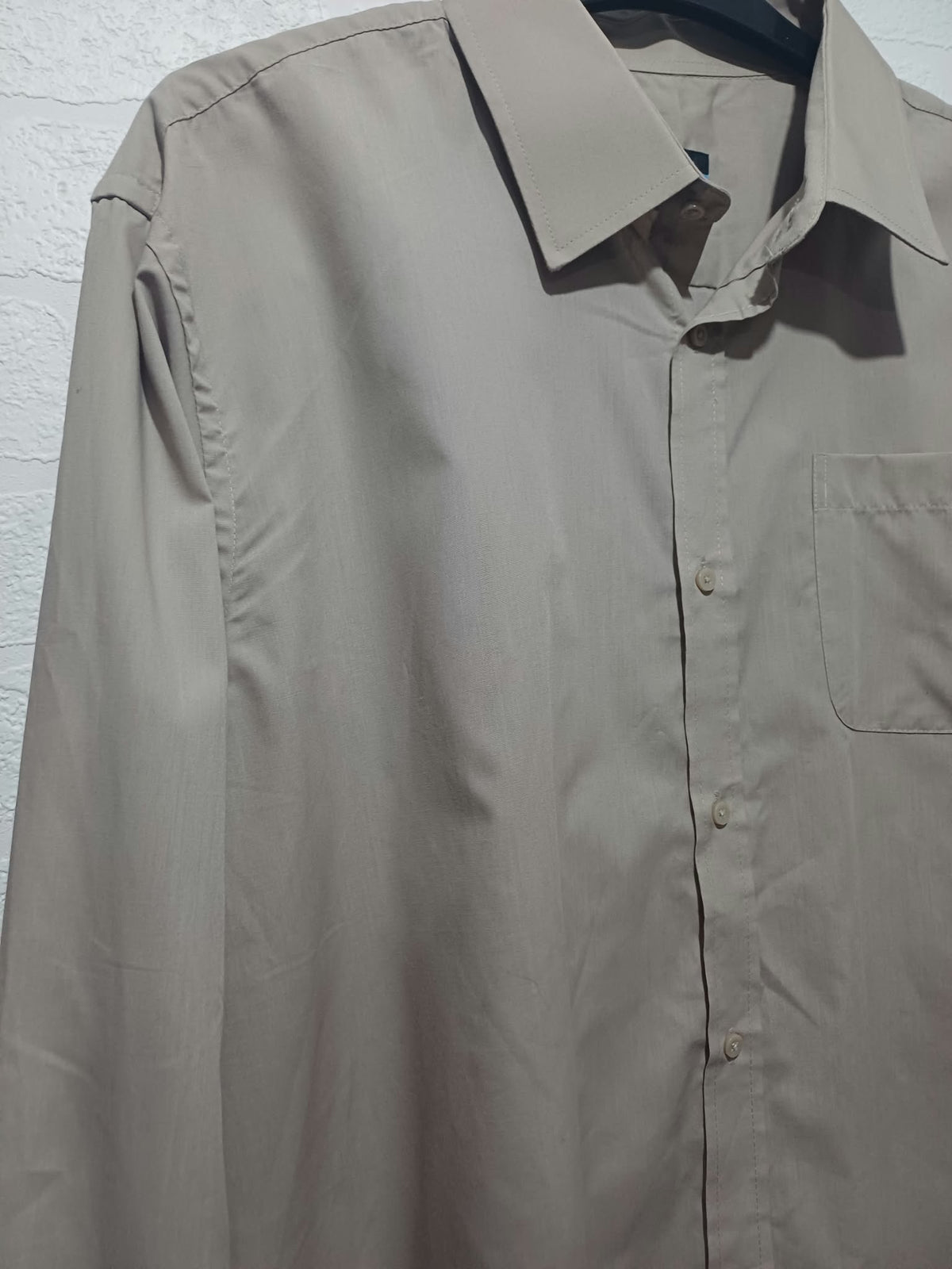 Men's Shirt George Beige/Tan Long Sleeve Button-Up Dress Shirt Collar Size 18 Very Good Condition