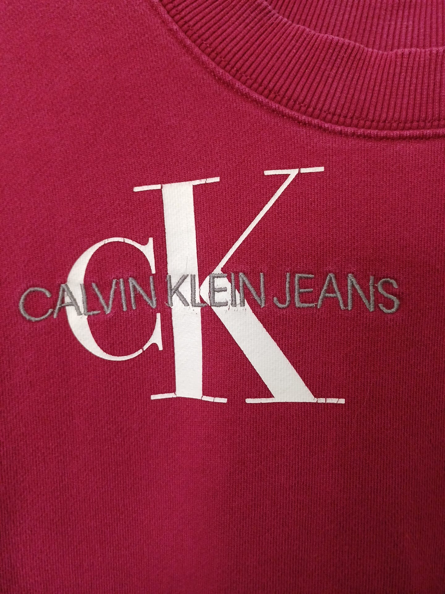 Women's Sweatshirt Calvin Klein Jeans Burgundy Logo Crew Neck Relaxed Fit XS Approx. 20" PTP - Good Condition