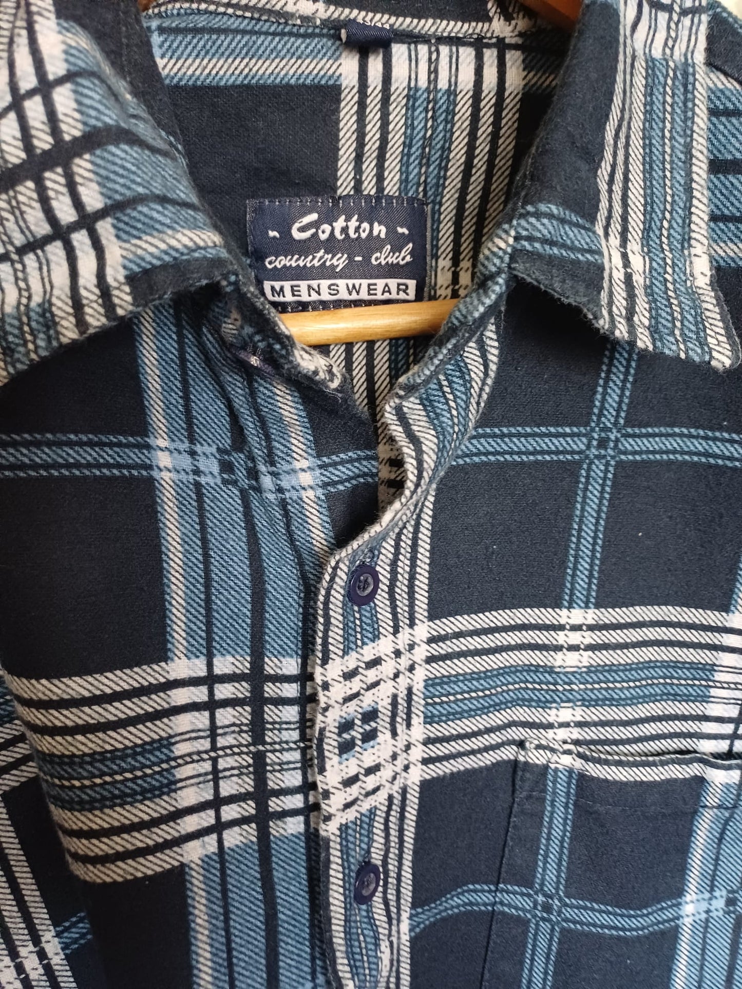 Men's Flannel Shirt Country Club Blue/White Check Button Front Size XL Approx. 23.5" PTP - Great Condition