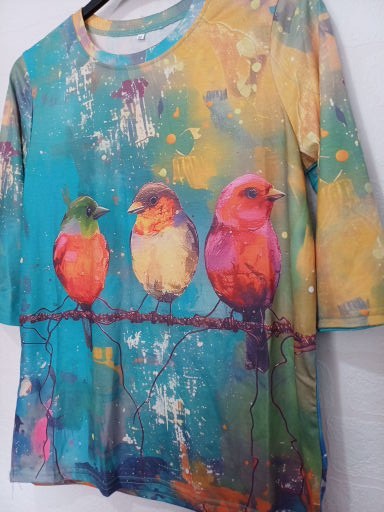 Women's Top Unbranded Colourful Bird Print 3/4 Sleeve Soft Stretch Size M Approx. 20" PTP - Like New Condition