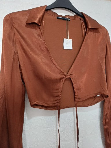 Women's Crop Top Pull&Bear Rust Satin Tie Front Long Sleeve Size S Approx. 17" PTP - BNWT