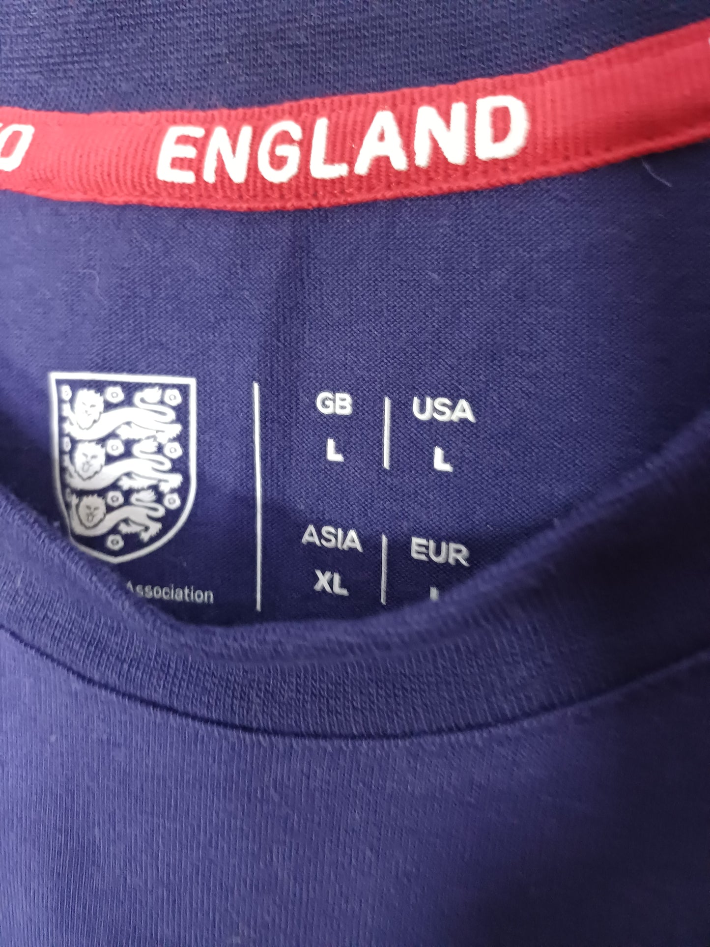 England Navy Blue T-Shirt Large 21" PTP - Very Good Condition