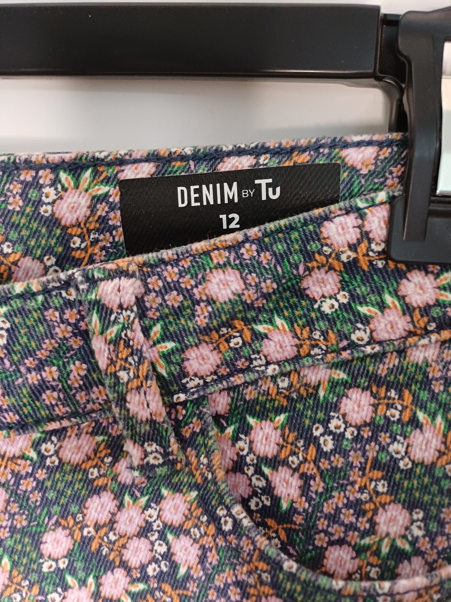 TU Pink Green Floral Denim Pedal Pusher Size 12 32W 27" - Very Good Condition
