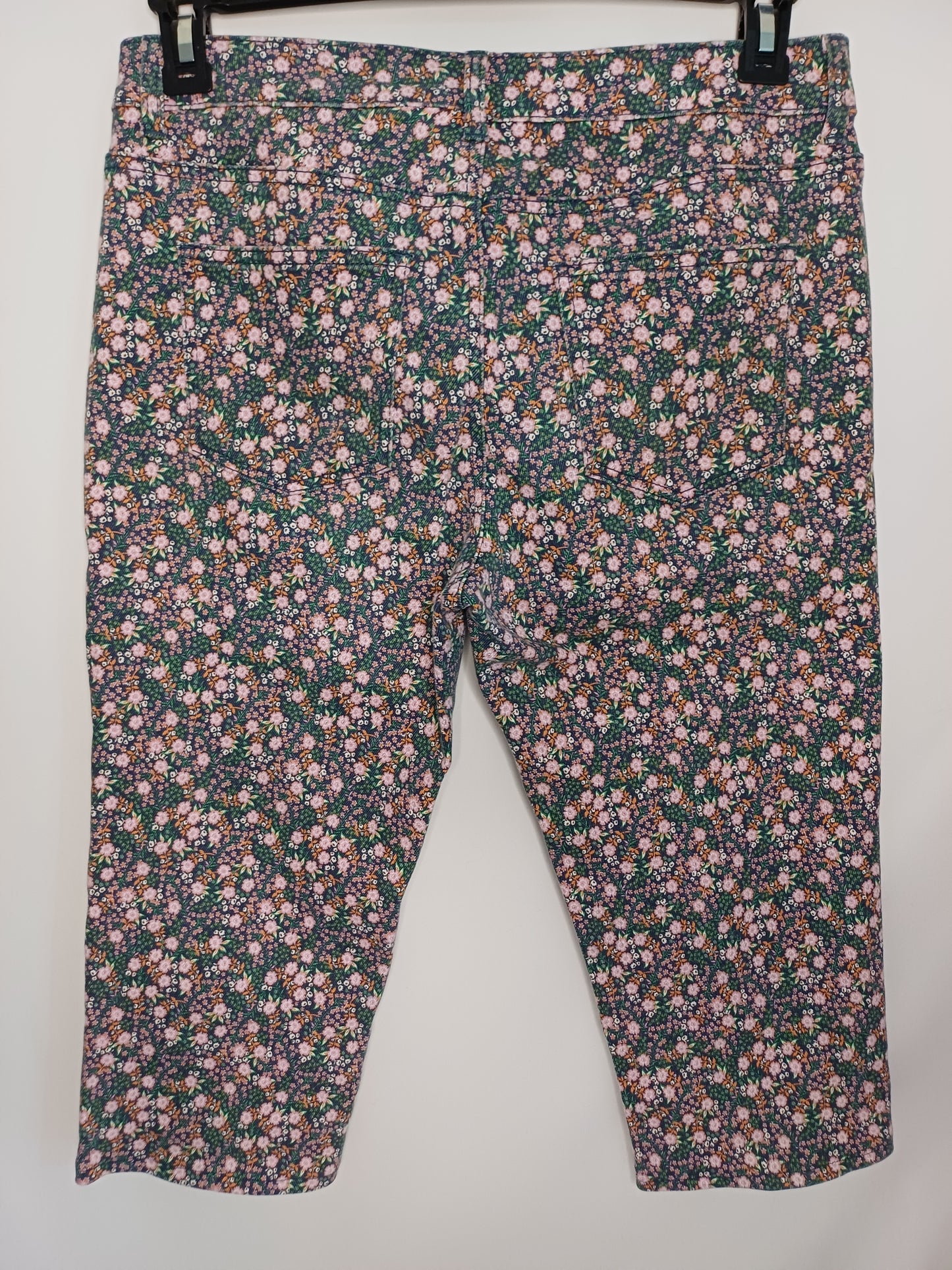 TU Pink Green Floral Denim Pedal Pusher Size 12 32W 27" - Very Good Condition