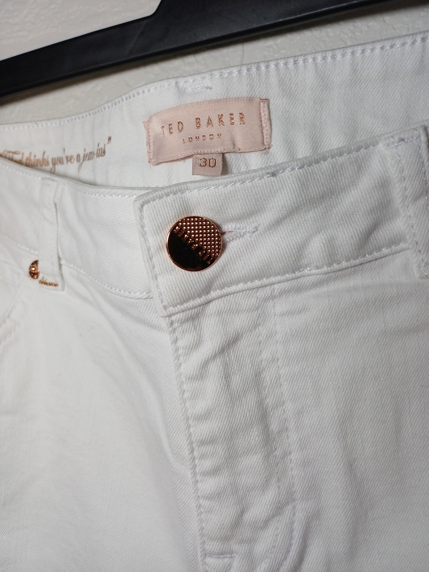 Ted Baker Women's White Distressed Ripped Jeans - W33 L27 - Tag 30 - Very Good Condition