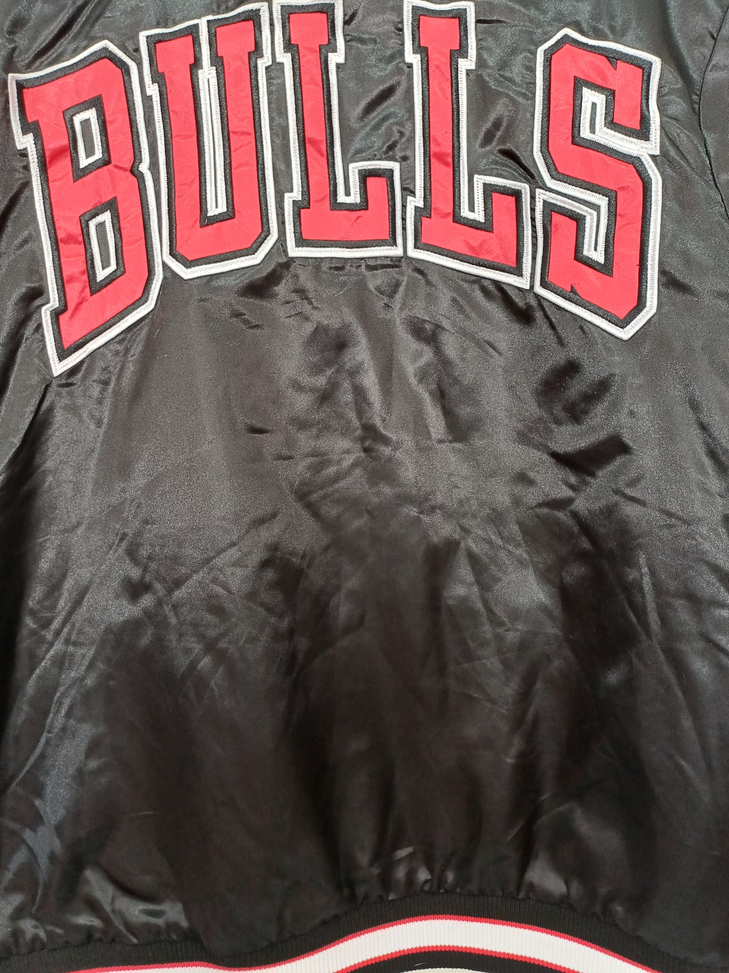 NBA Chicago Bulls Varsity Bomber Jacket – Size Small