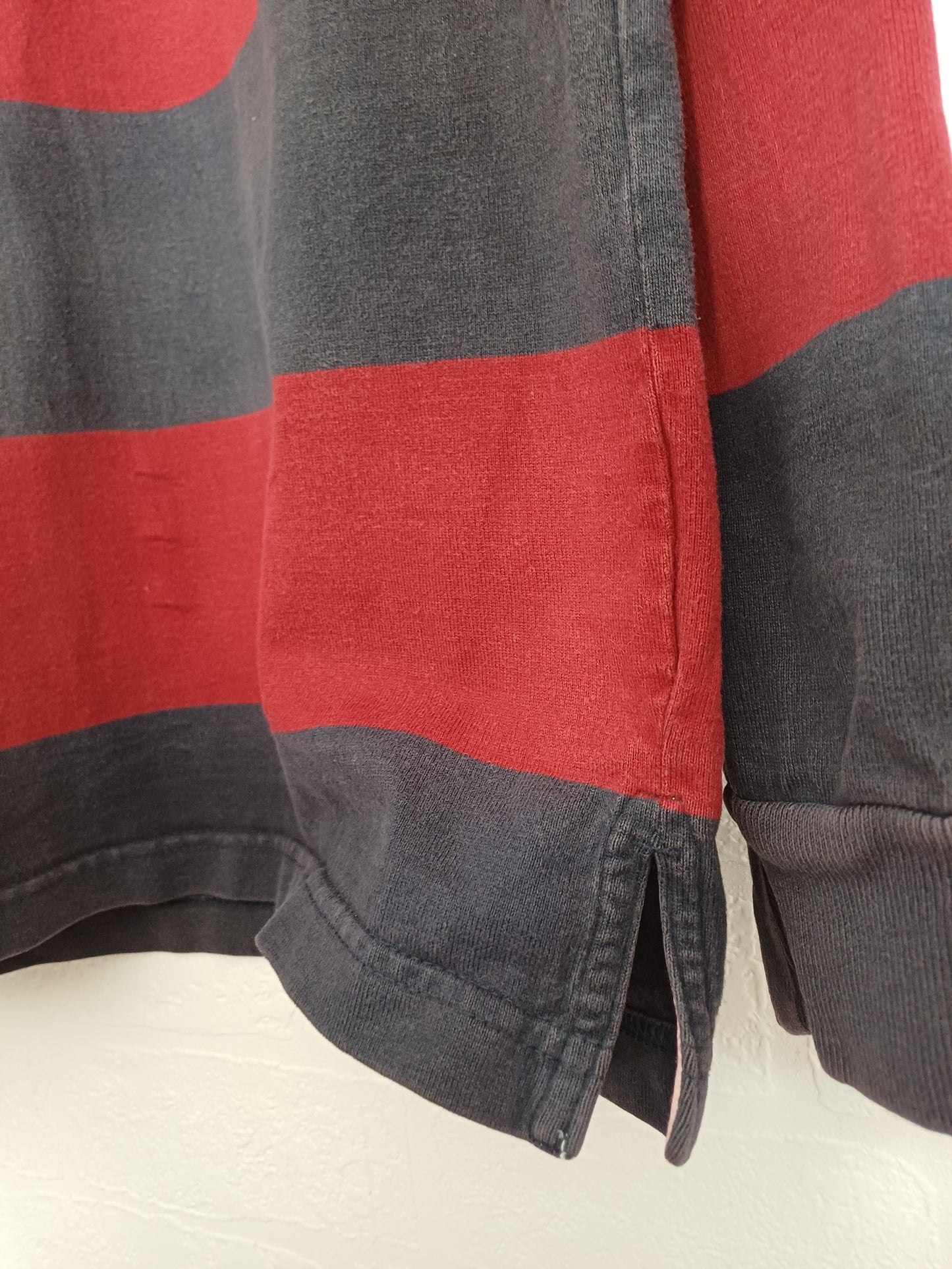 Old Navy Red and Navy Blue Rugby Shirt Medium 21" PTP - Good Condition