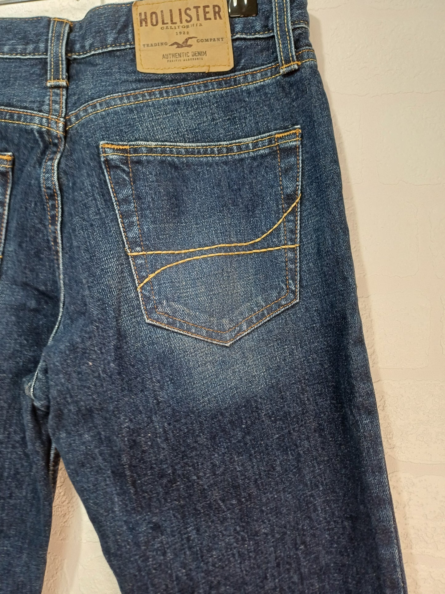 Hollister Blue Straight Fit Jeans 30W 30L - Very Good Condition