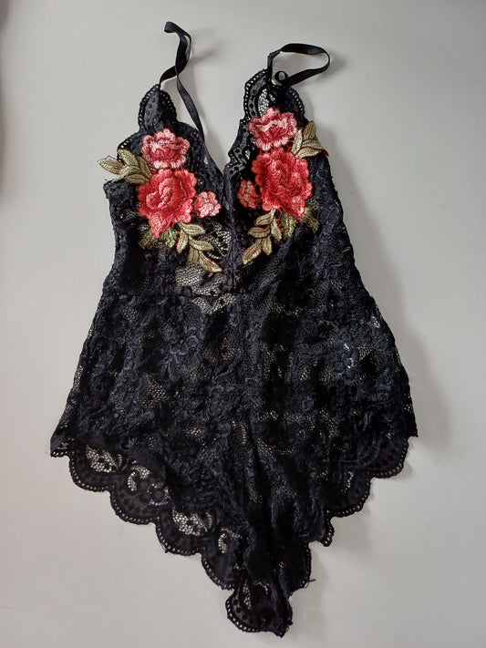 SHEIN Black Lace Red Floral Embroidered Sheer Bodysuit Small - Never Worn