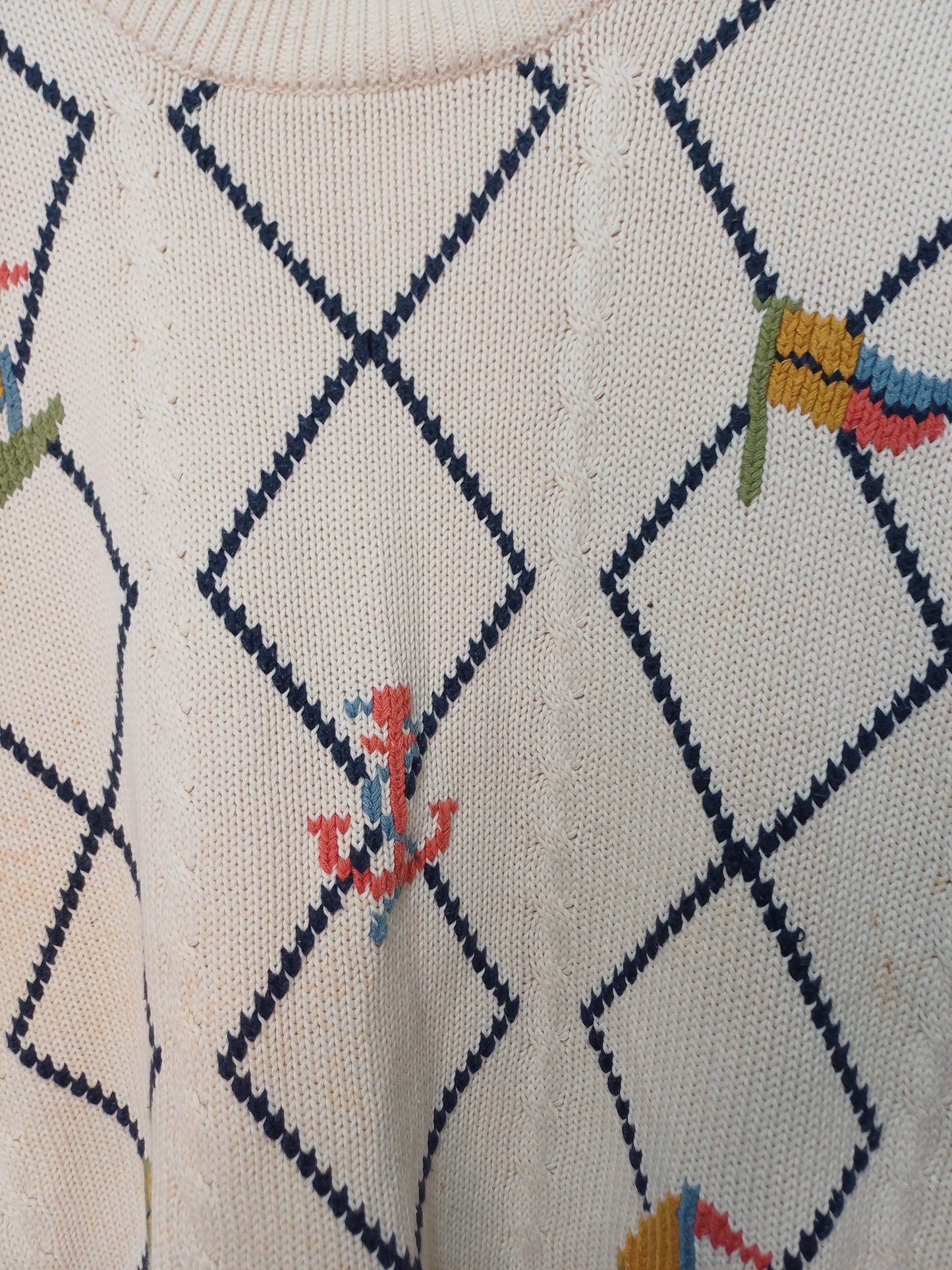 Cream With Boats and Anchors Top Medium 23" PTP - Very Good Condition