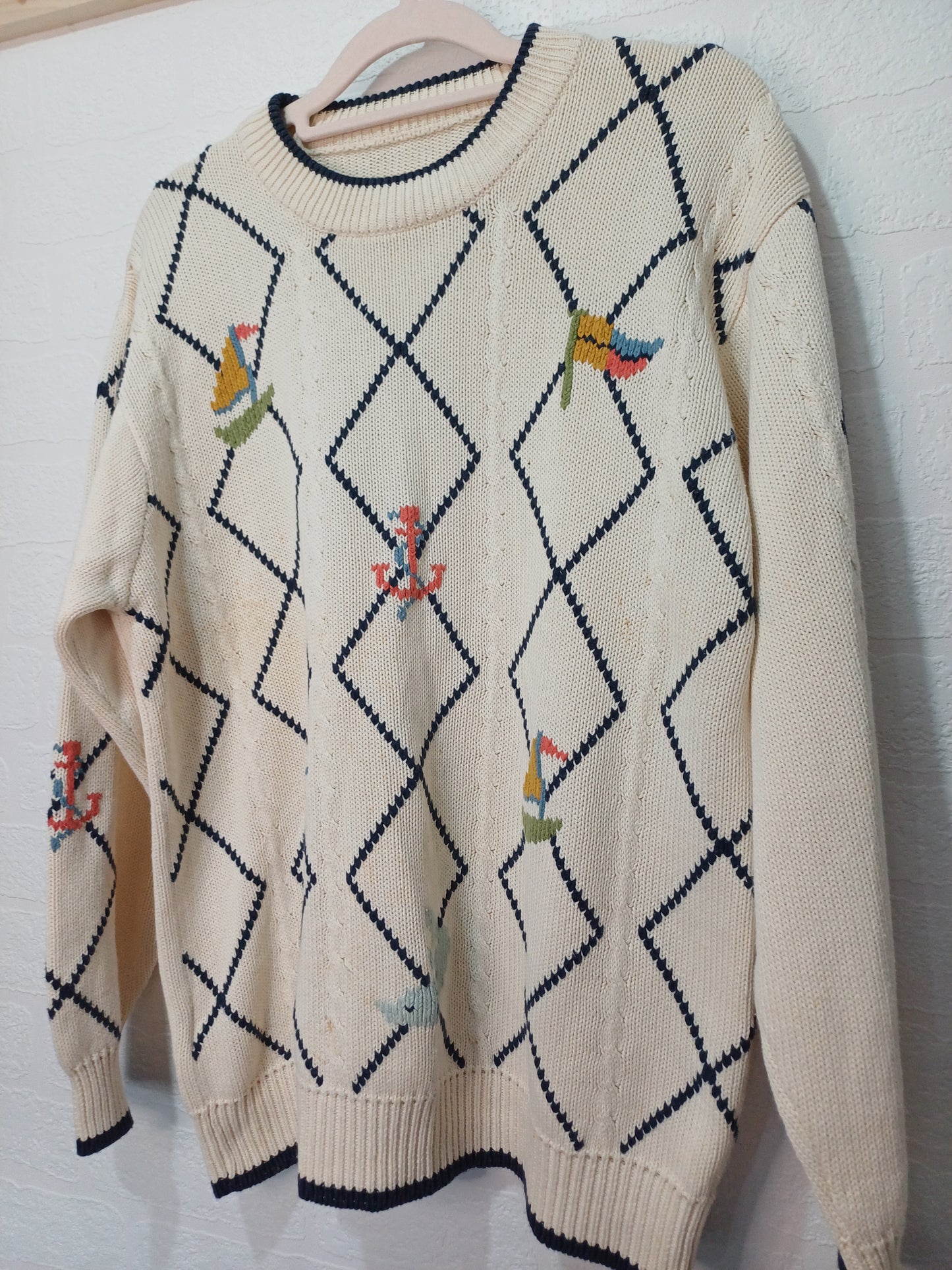 Cream With Boats and Anchors Top Medium 23" PTP - Very Good Condition