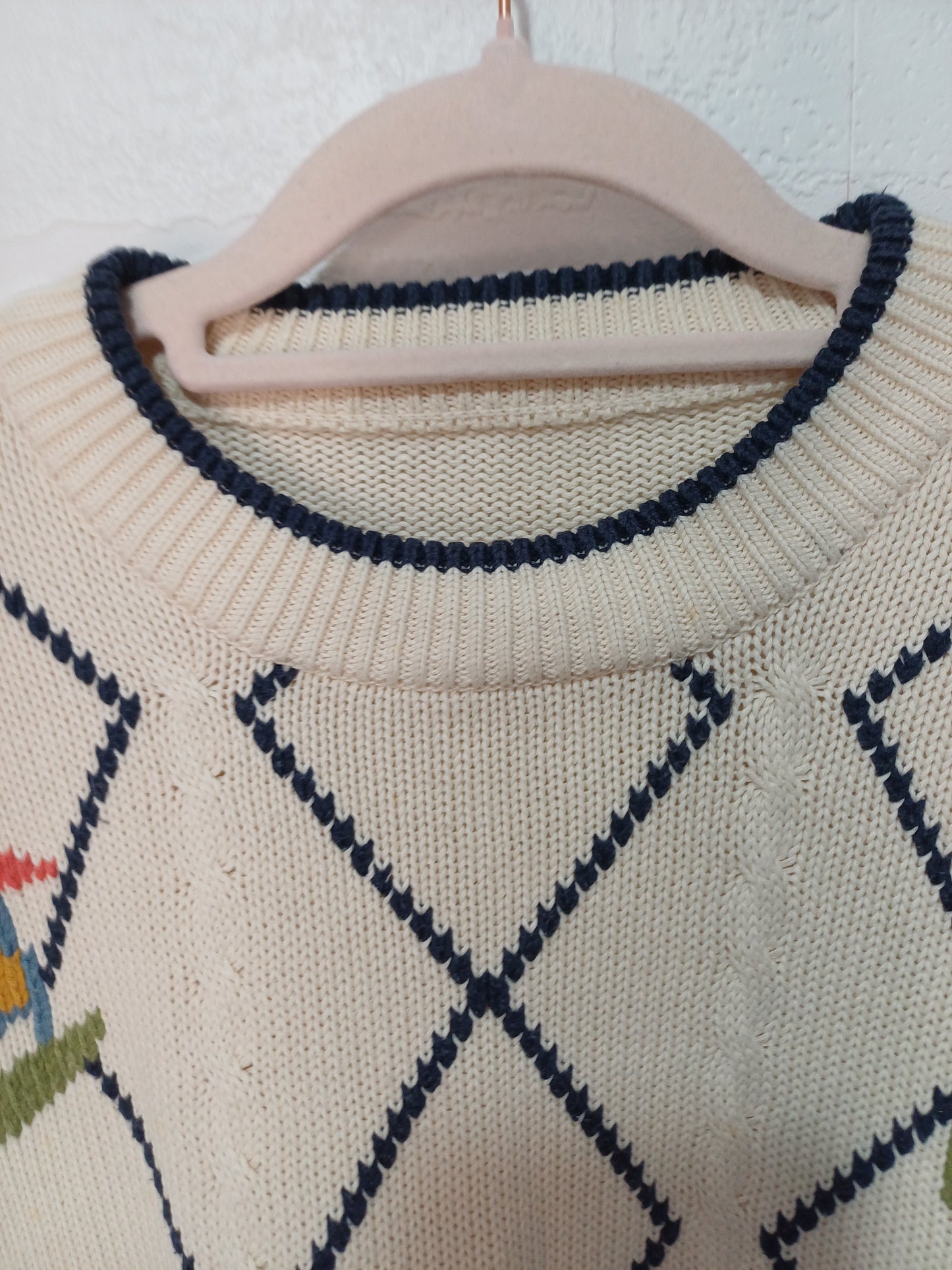 Cream With Boats and Anchors Top Medium 23" PTP - Very Good Condition