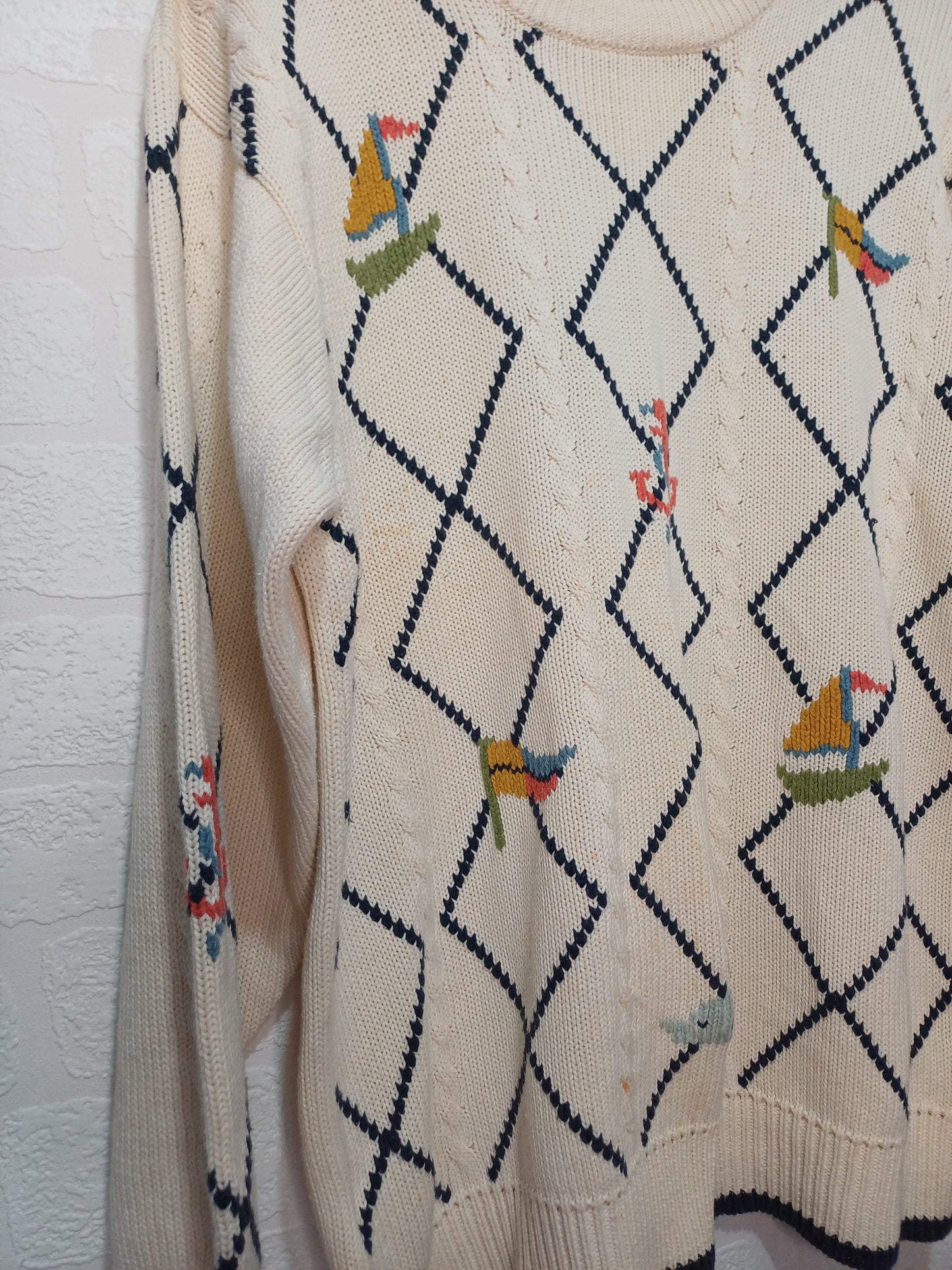 Cream With Boats and Anchors Top Medium 23" PTP - Very Good Condition