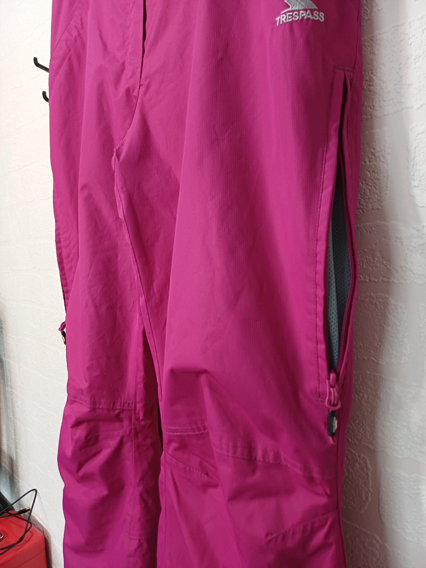 Trespass Pink Ski Trousers Large 36W 31L - Very Good Condition