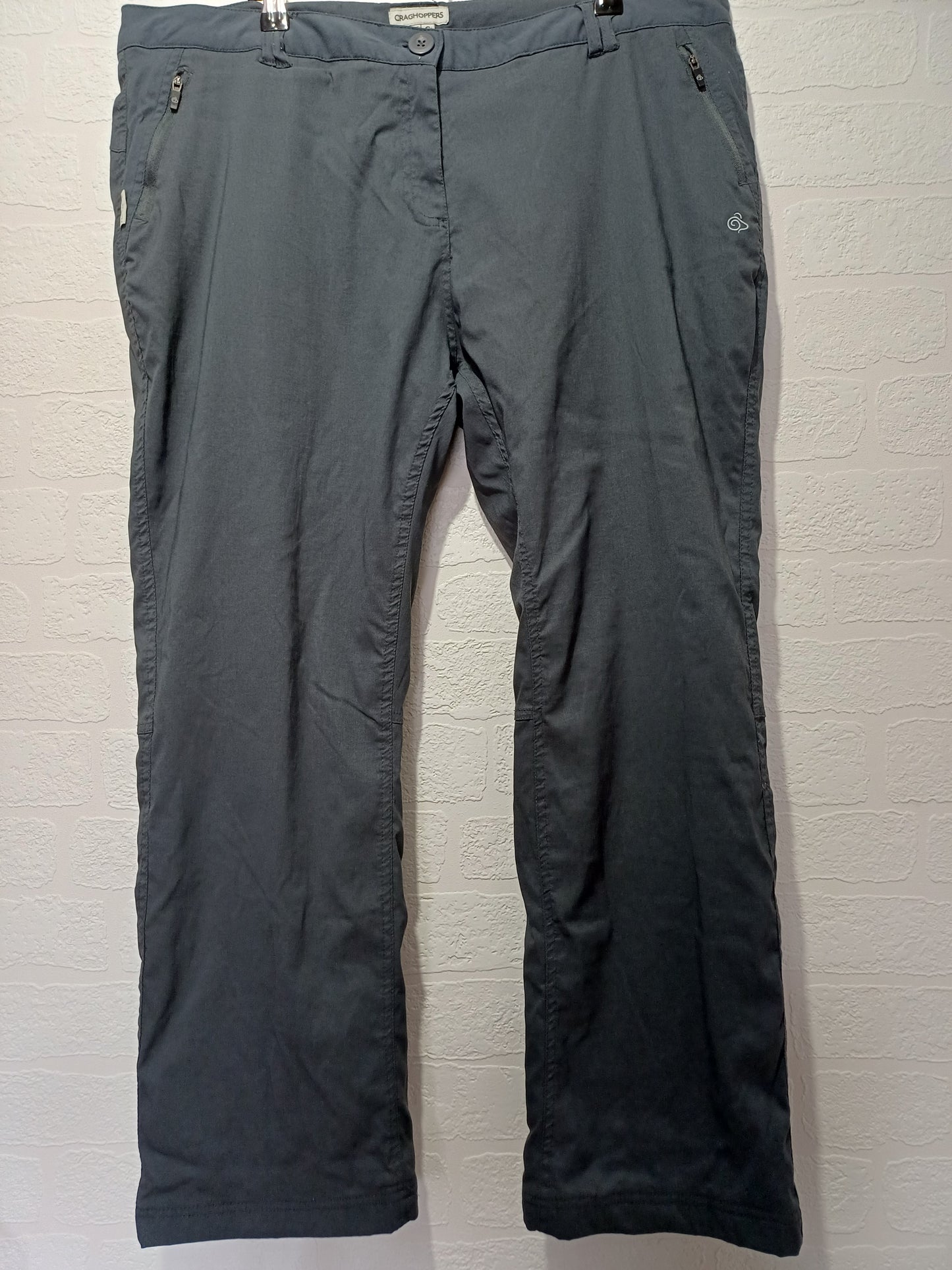 Women's Charcoal Grey Cargo Bottoms Size 18 40W 27L - Very Good Condition