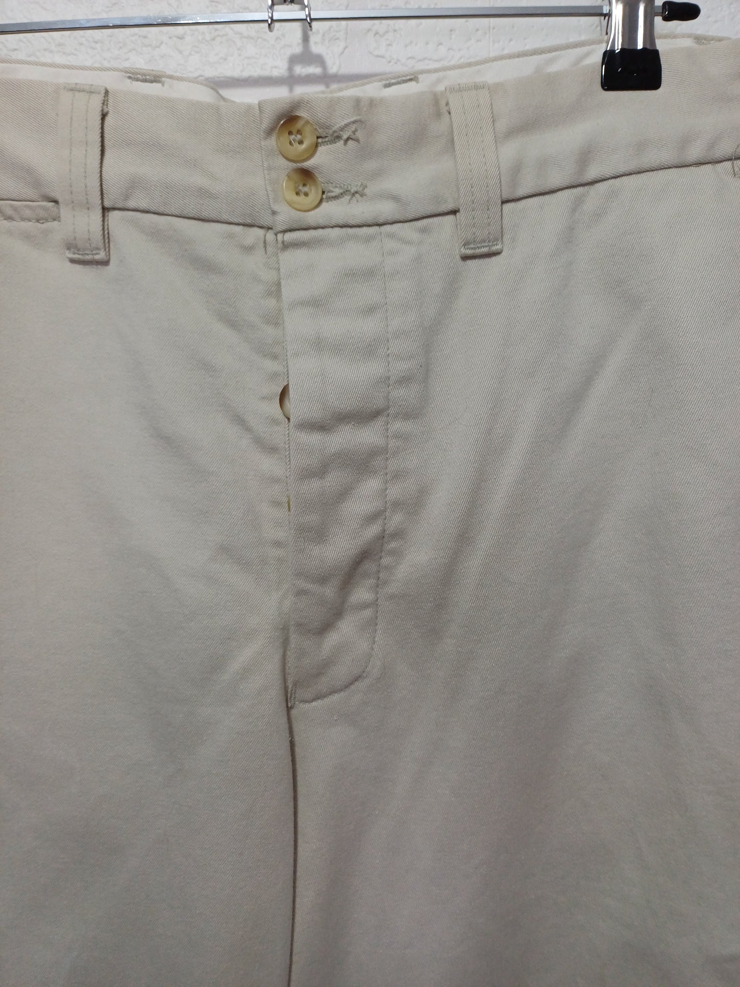 Levi's Light Beige Chinos Regular 32W 32L - Very Good Condition