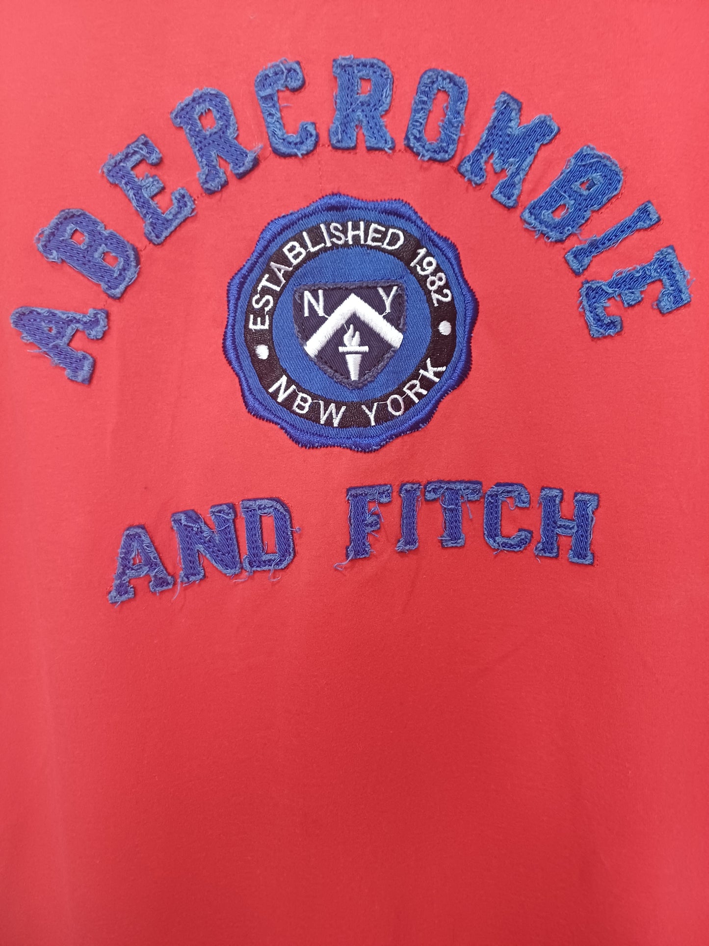 Abercrombie & Fitch Muscle Fit T-Shirt Large 20" PTP - Very Good Condition