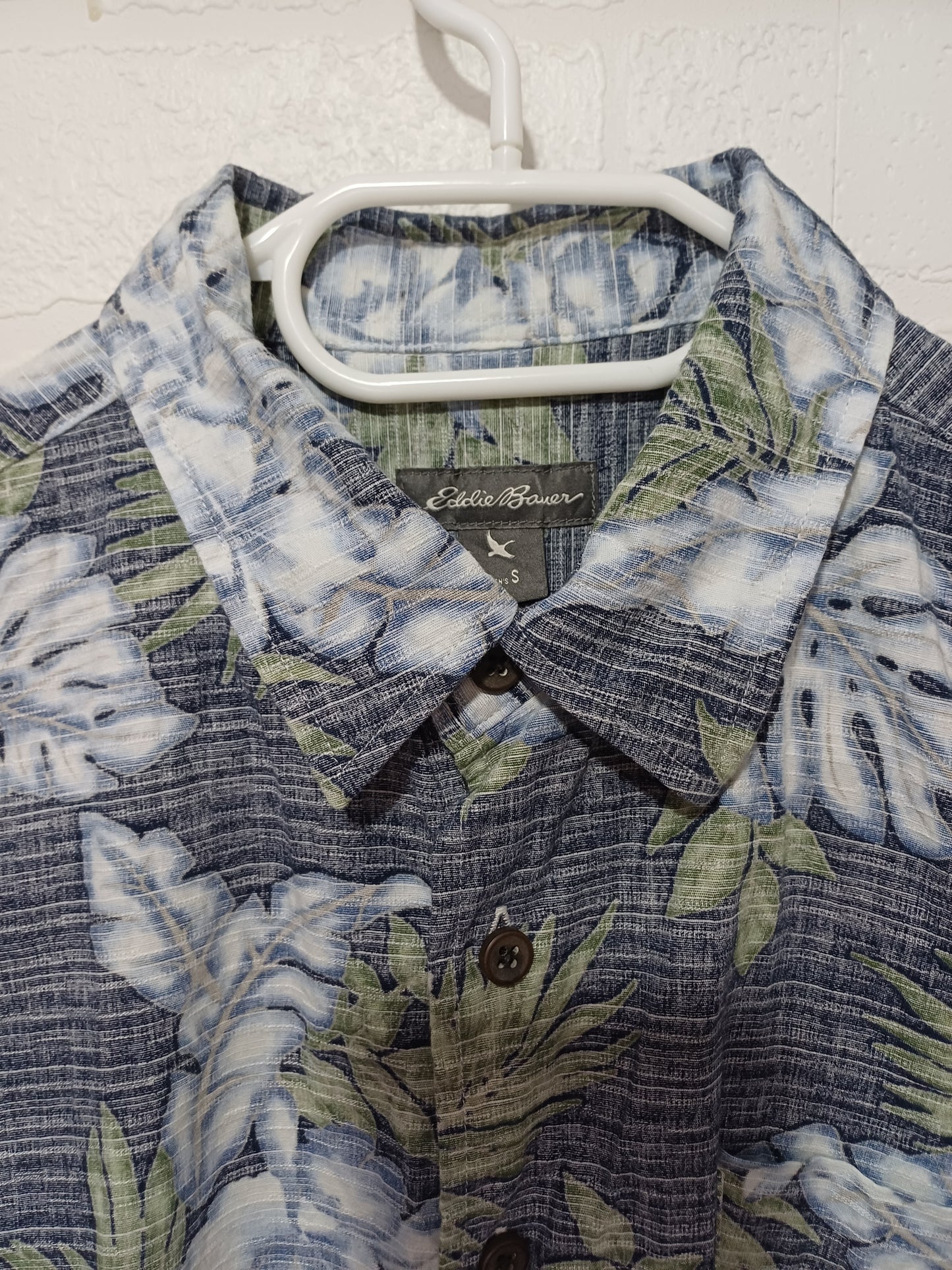 Eddie Bauer Hawaiian Shirt Blue Tropical Leaf S (Fits M) 20" PTP - Very Good Condition