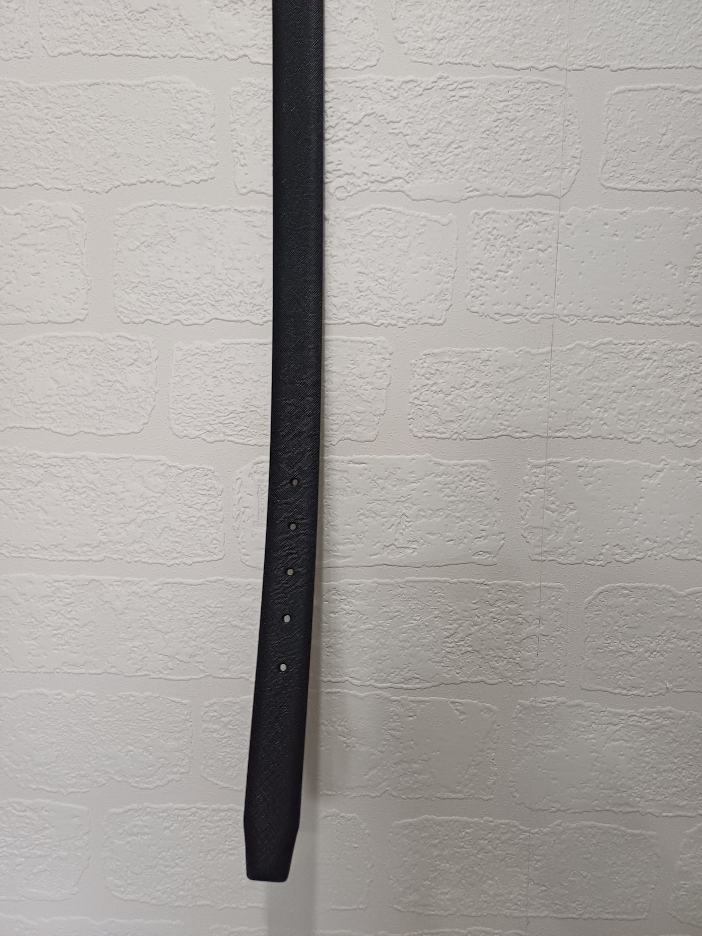Peter Werth Black Textured Blended Leather Belt 34" Dark Metal Buckle - Like New Condition