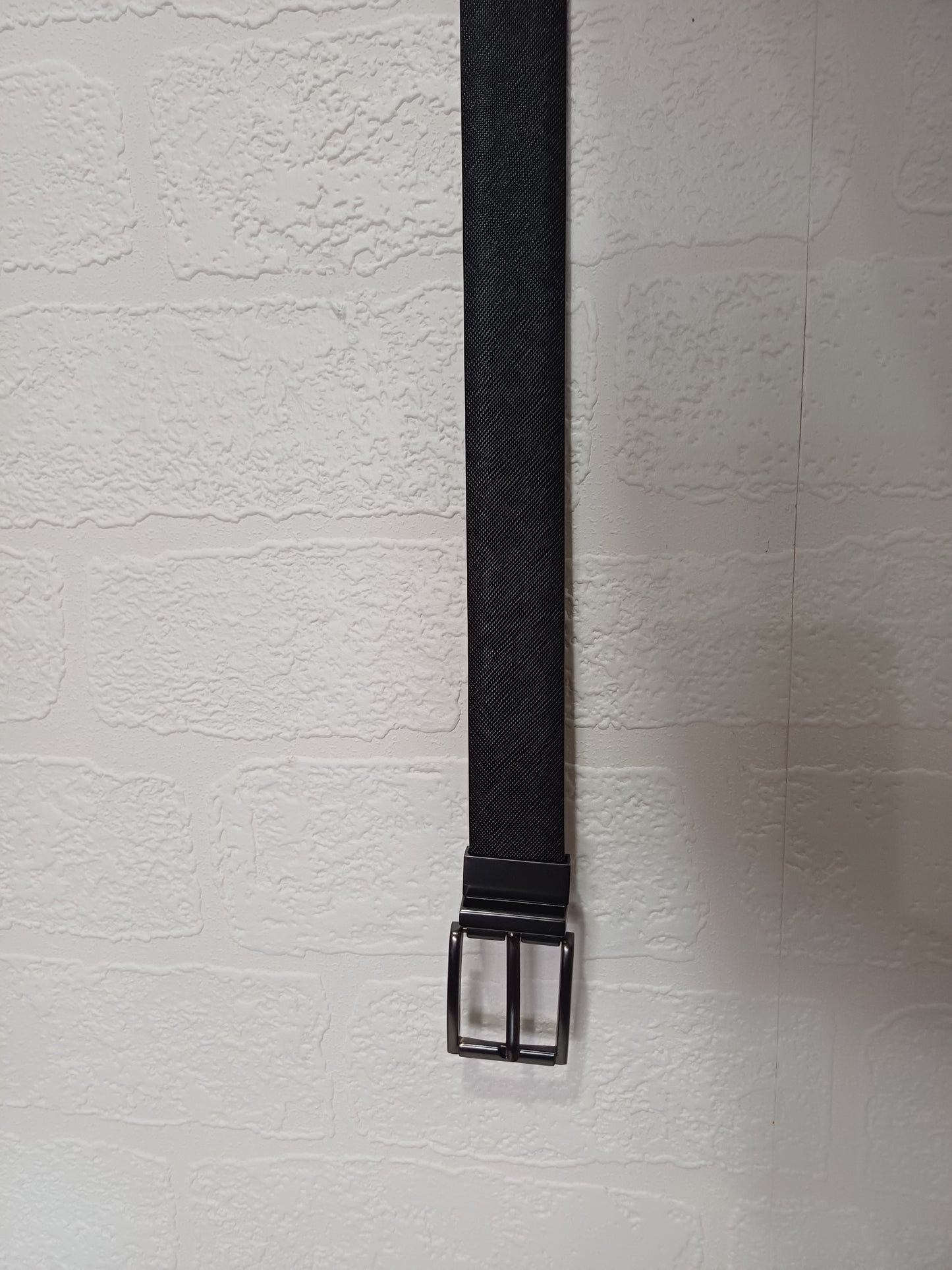 Peter Werth Black Textured Blended Leather Belt 34" Dark Metal Buckle - Like New Condition