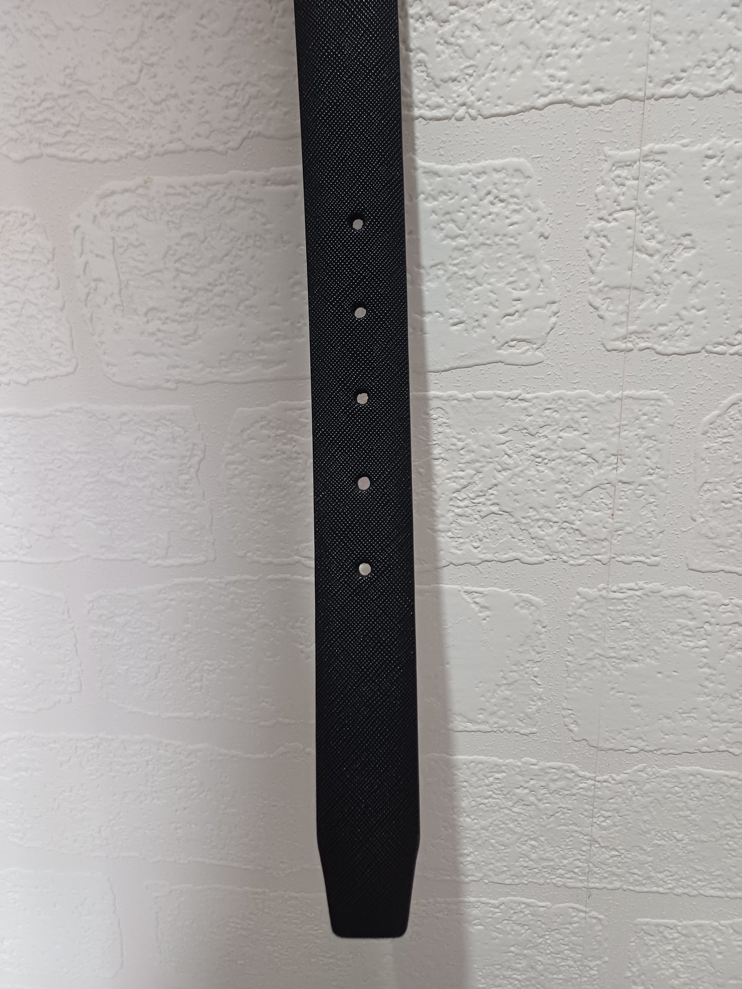 Peter Werth Black Textured Blended Leather Belt 34" Dark Metal Buckle - Like New Condition