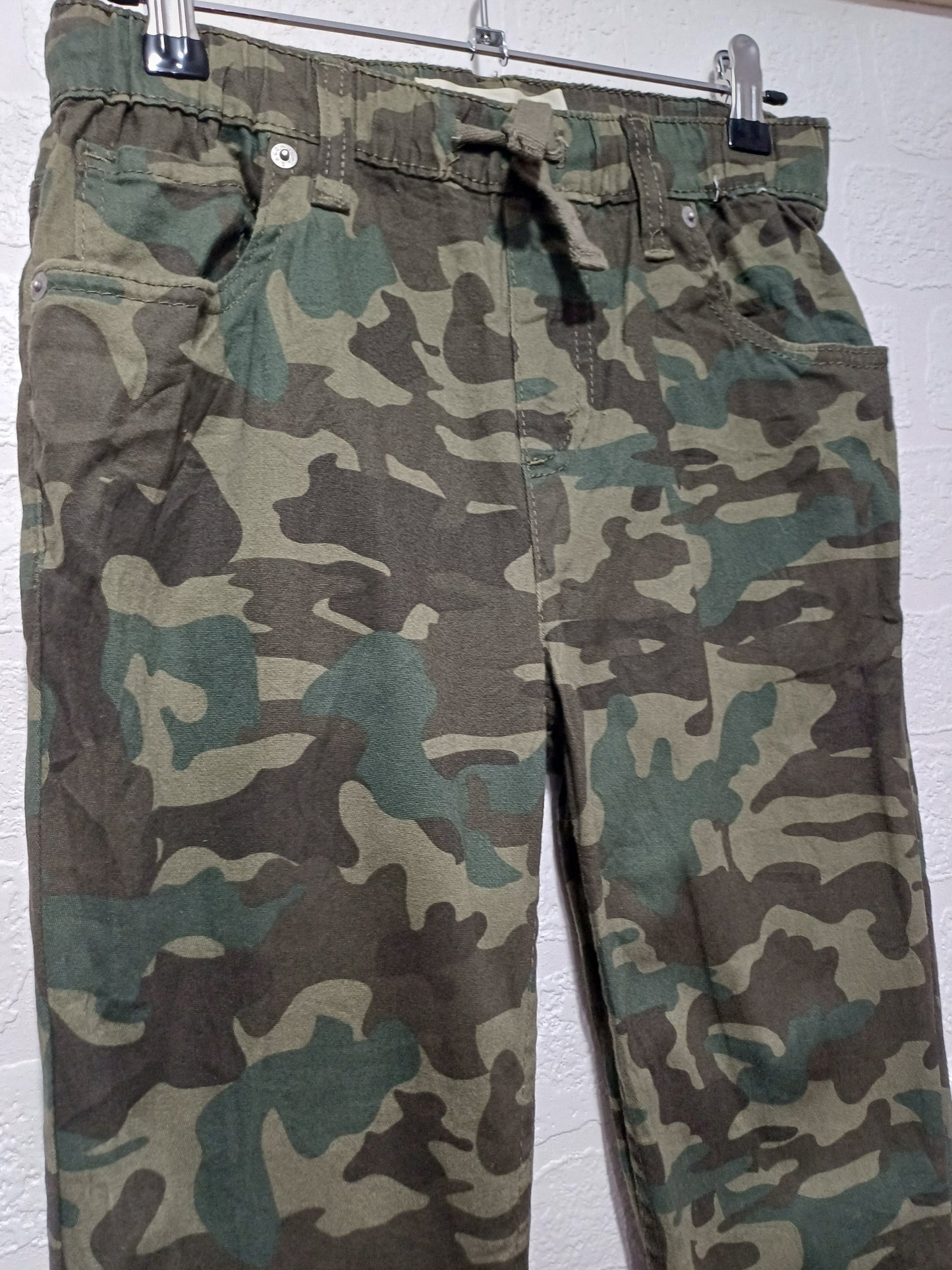 Levi's Women's Dark Green Camo Jogger Trousers W28 L25 - Very Good Condition