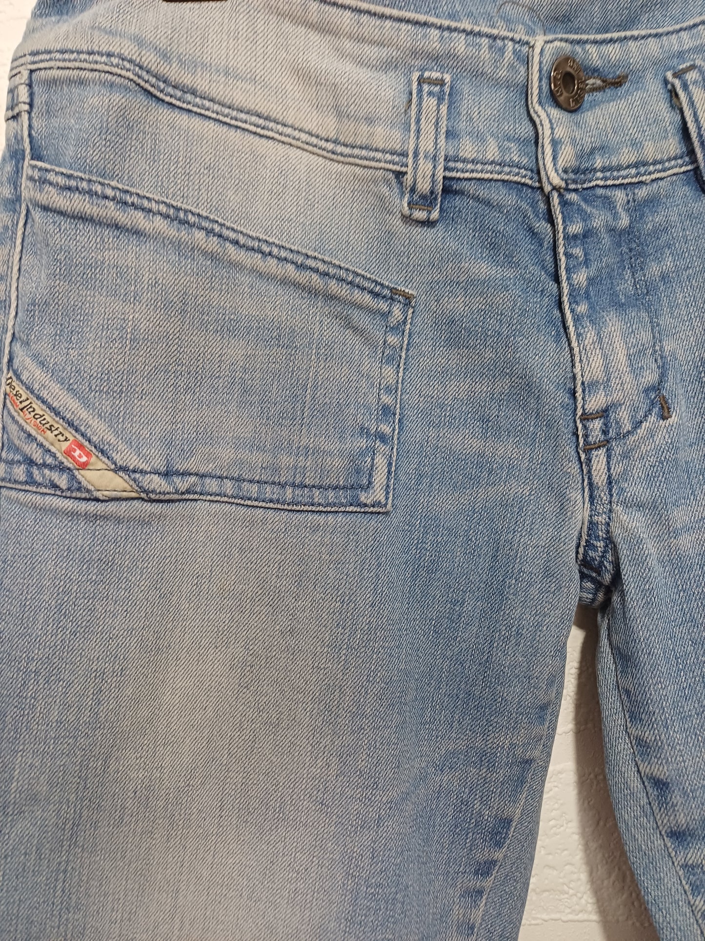 Diesel Hushy Light Wash Blue Skinny Slim Jeans W28 L28 - Very Good Condition