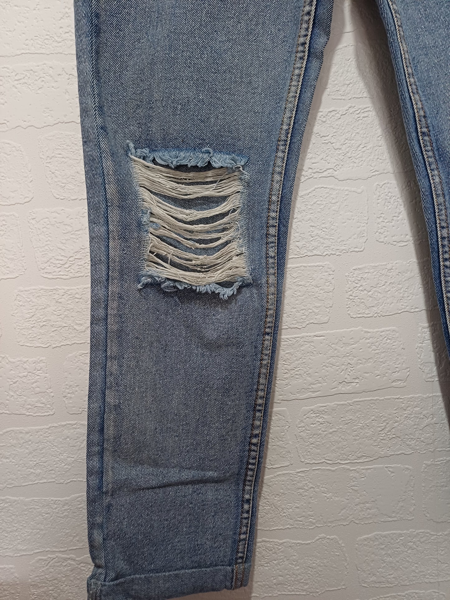 Rock N Rev Light Blue Acid Wash Distressed Mom Jeans W28 L26 - Very Good Condition