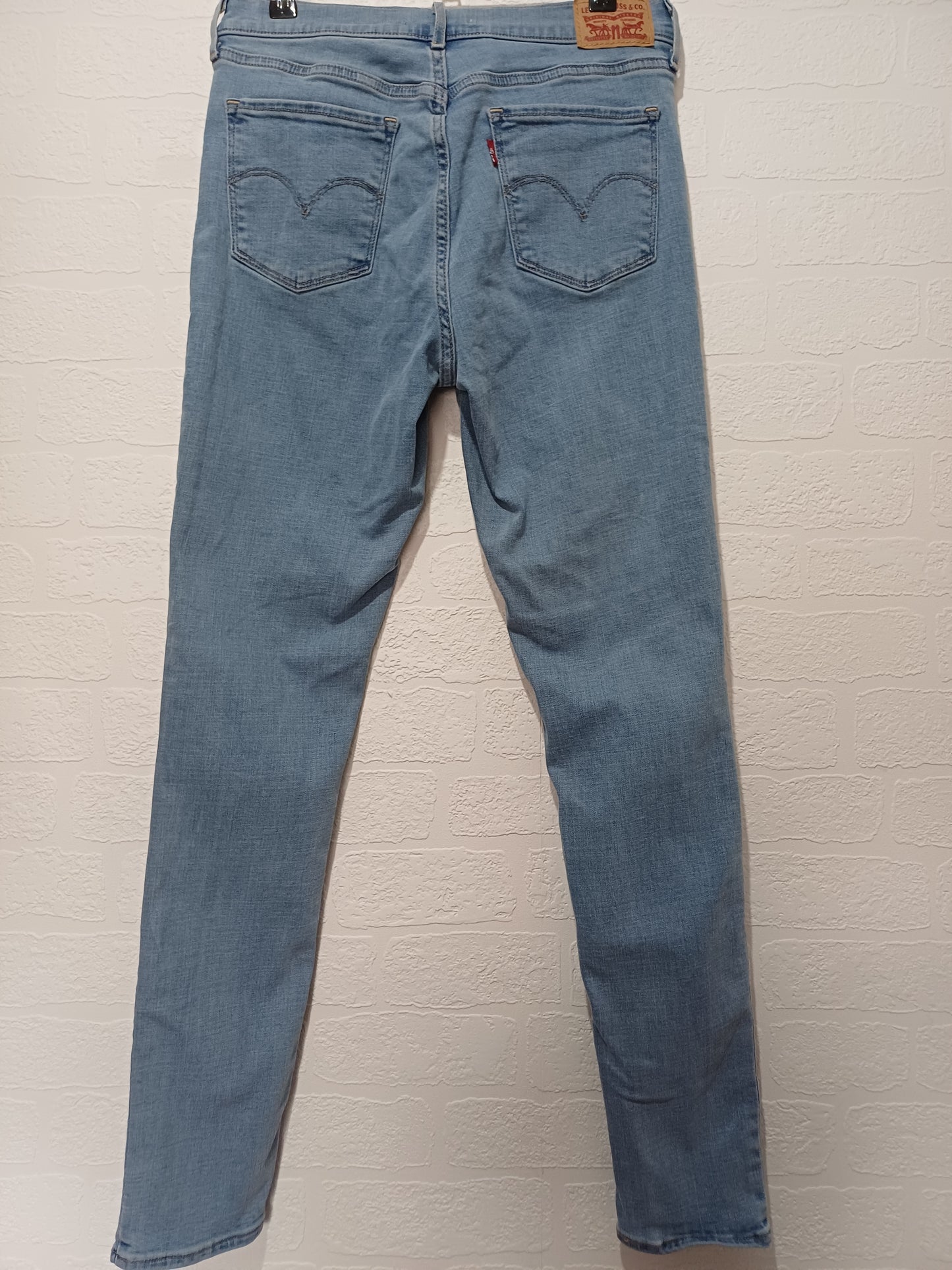 Levi's 311 Shaping Skinny Light Blue Wash Jeans W30 L30 - Very Good Condition