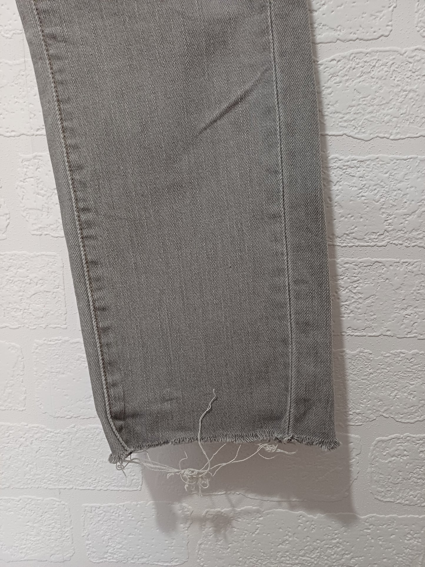 Levi's Grey/Beige 511 Skinny Jeans W30 L28 - Good Condition