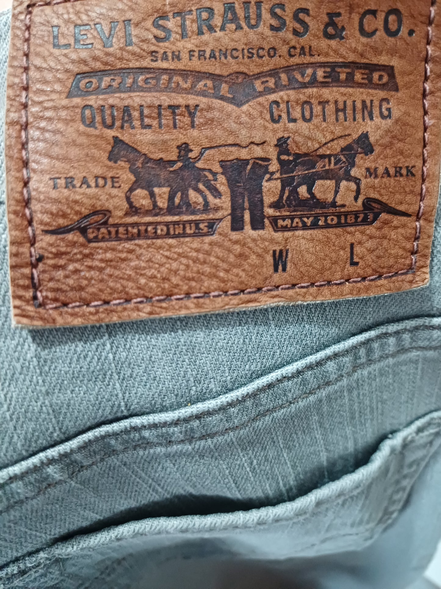 Levi's Grey/Beige 511 Skinny Jeans W30 L28 - Good Condition