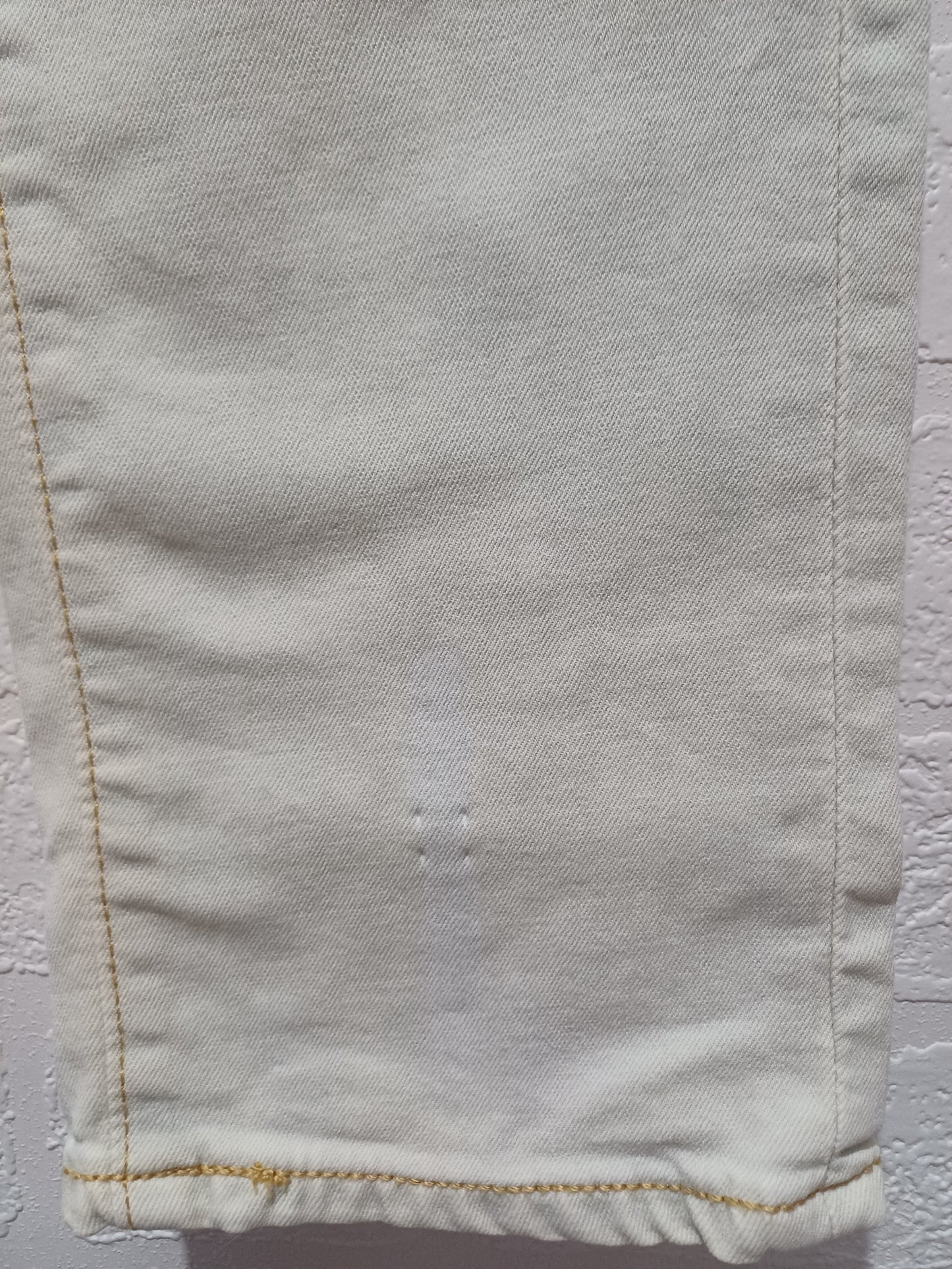 Levi's White/Cream 510 Skinny Jeans W30 L29 - Good Condition