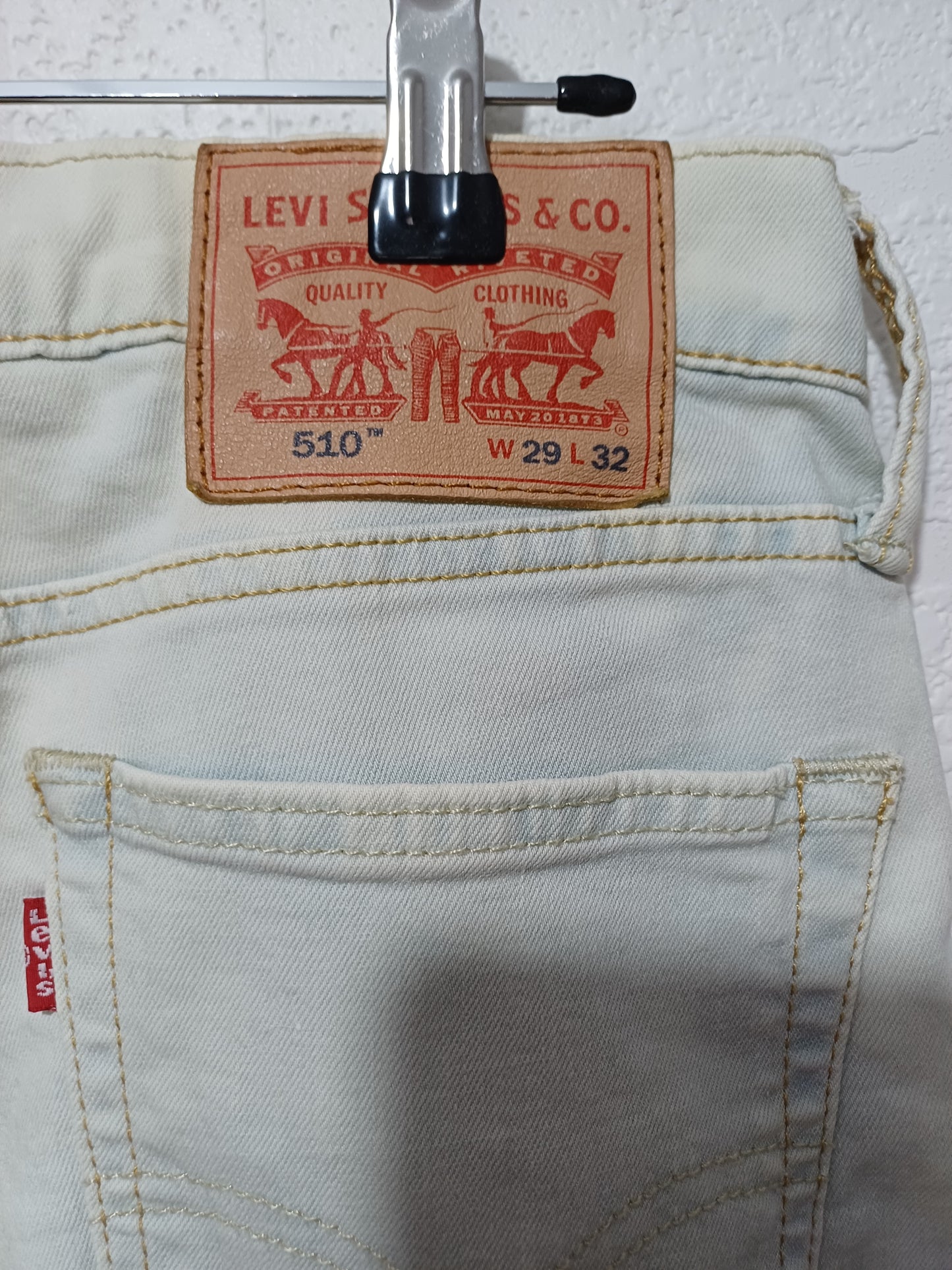 Levi's White/Cream 510 Skinny Jeans W30 L29 - Good Condition