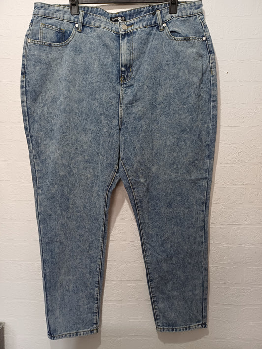 Boohoo Light Blue Acid Wash High Waist Mom Jeans Plus Size 24 44" Waist - New With Tags