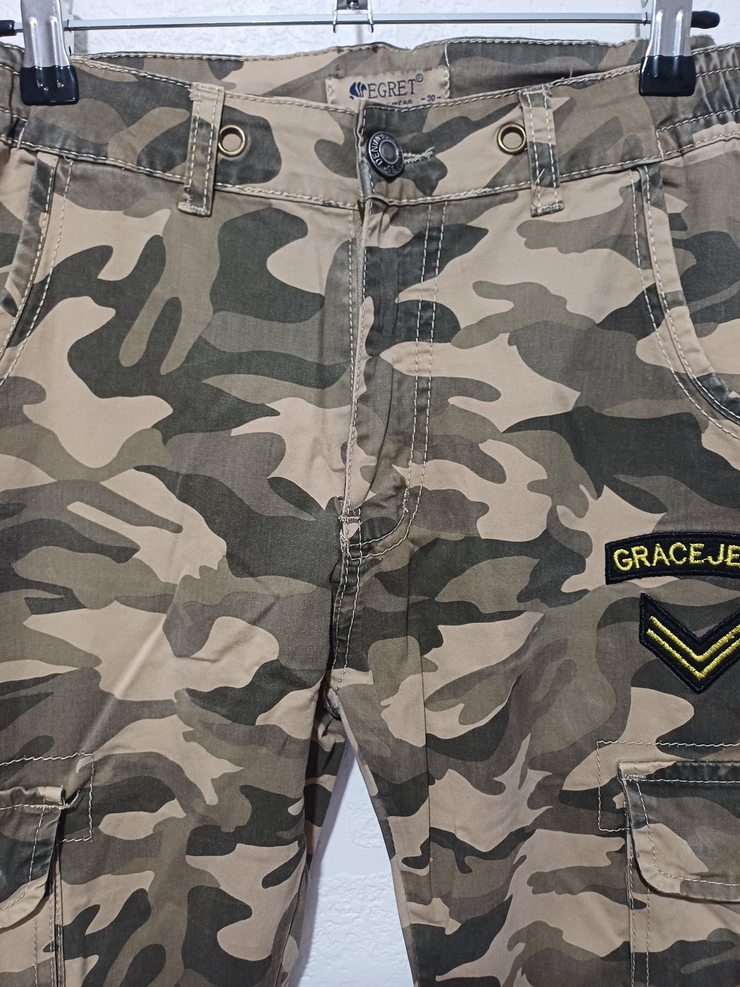 Egret Camo Cargo Joggers Approx 30W 29L - Very Good Condition