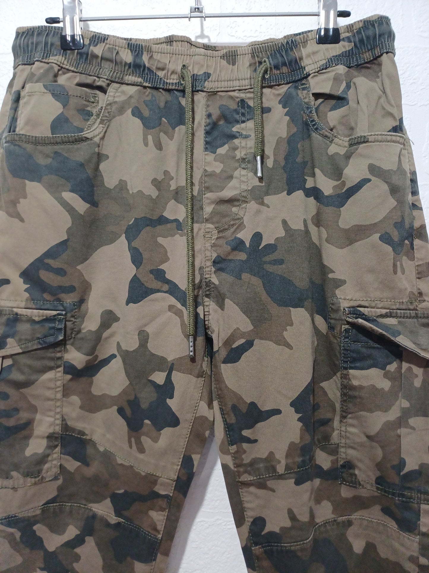 FSBN Green Brown Camo Cargo Joggers Small W30 L28 - Very Good Condition