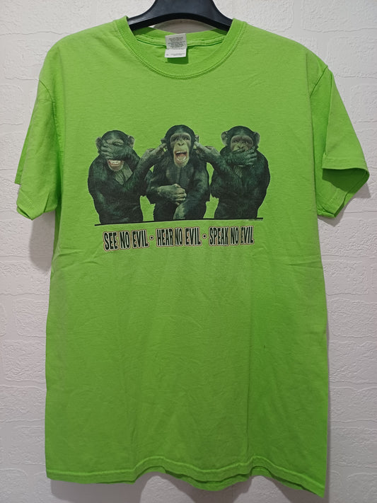 Gildan Green See No Evil Hear No Evil Speak No Evil Graphic Tee Medium 19" PTP - Good Condition