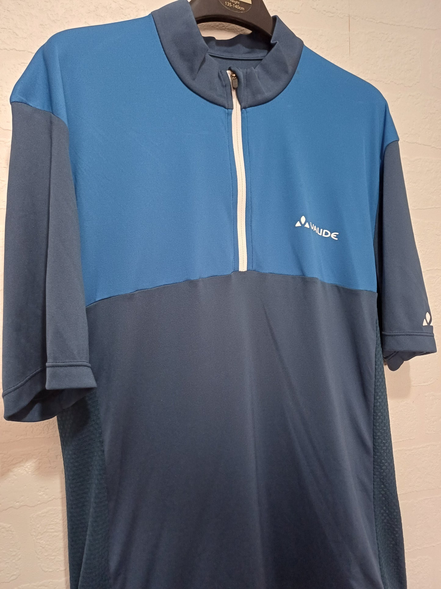 Vaude Navy Blue And Blue Cycling Jersey Medium 19" PTP - Good Condition