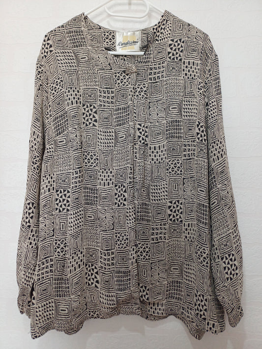 Rondissimo Black and Cream Geometric Pattern Oversized Blouse Jacket Top Size 16-18 22" PTP - Very Good Condition