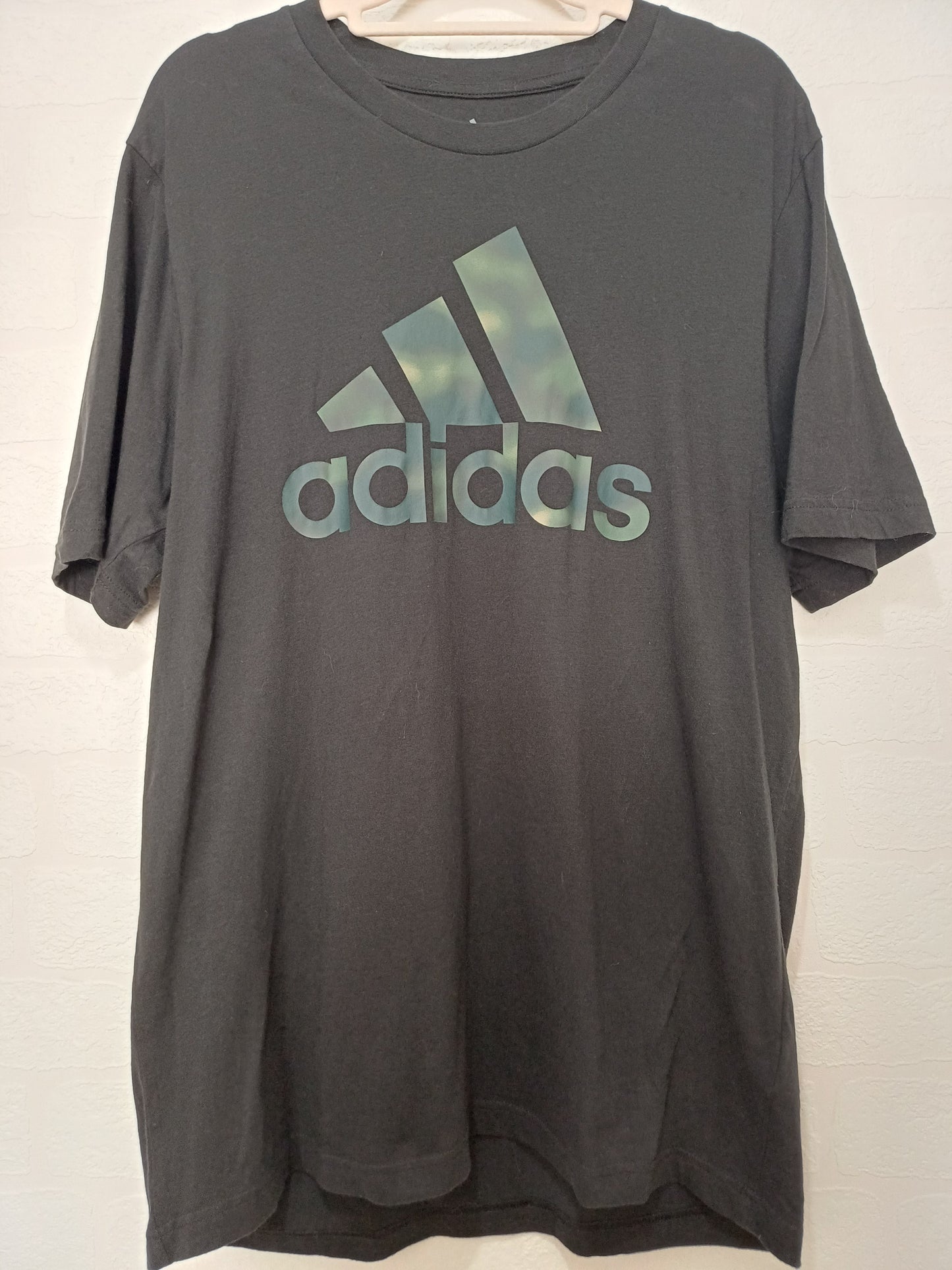 Adidas Black T-Shirt Medium 21" PTP - Good Condition